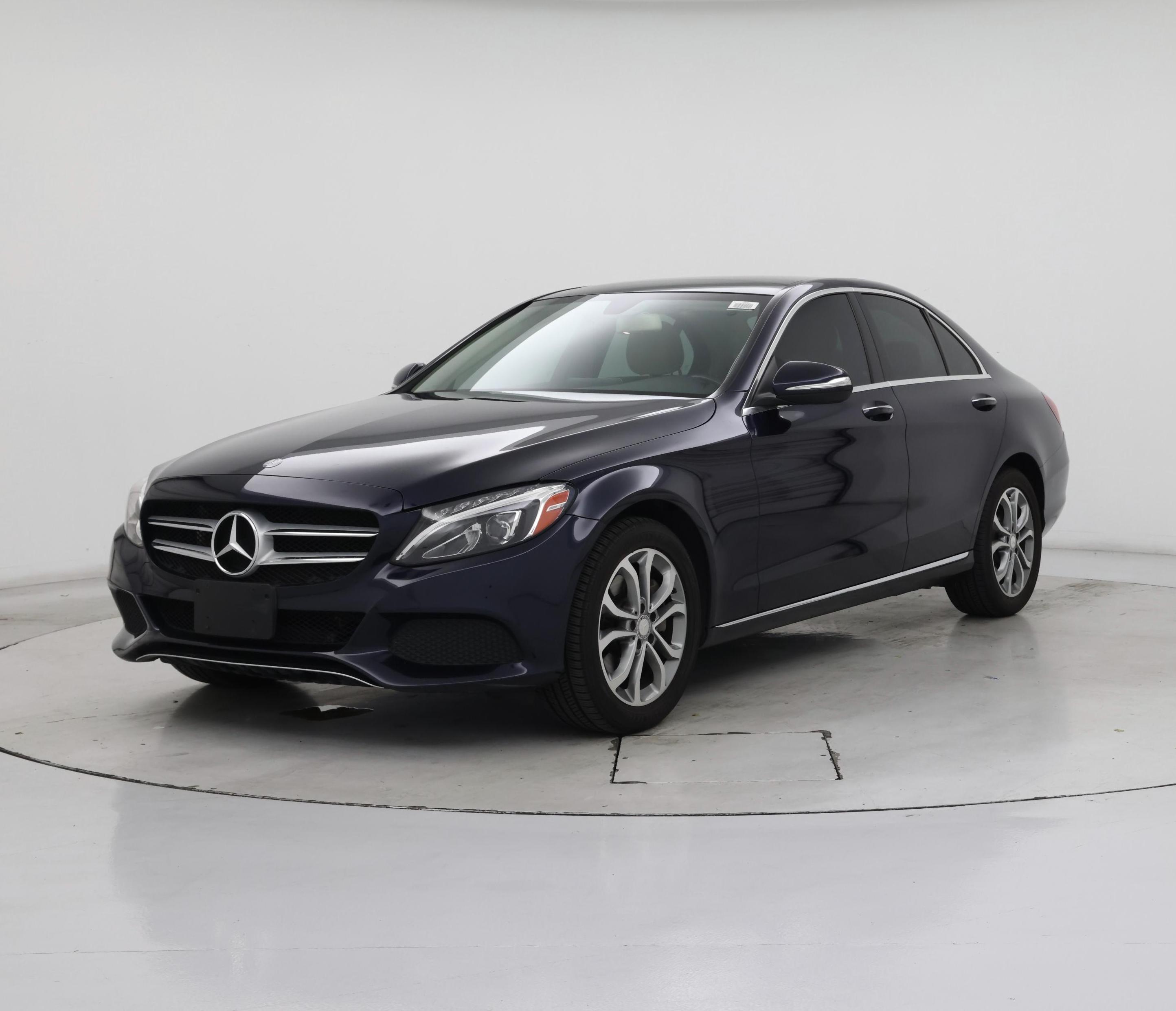 Thumbnail: 2015 Mercedes-Benz C-Class - 4