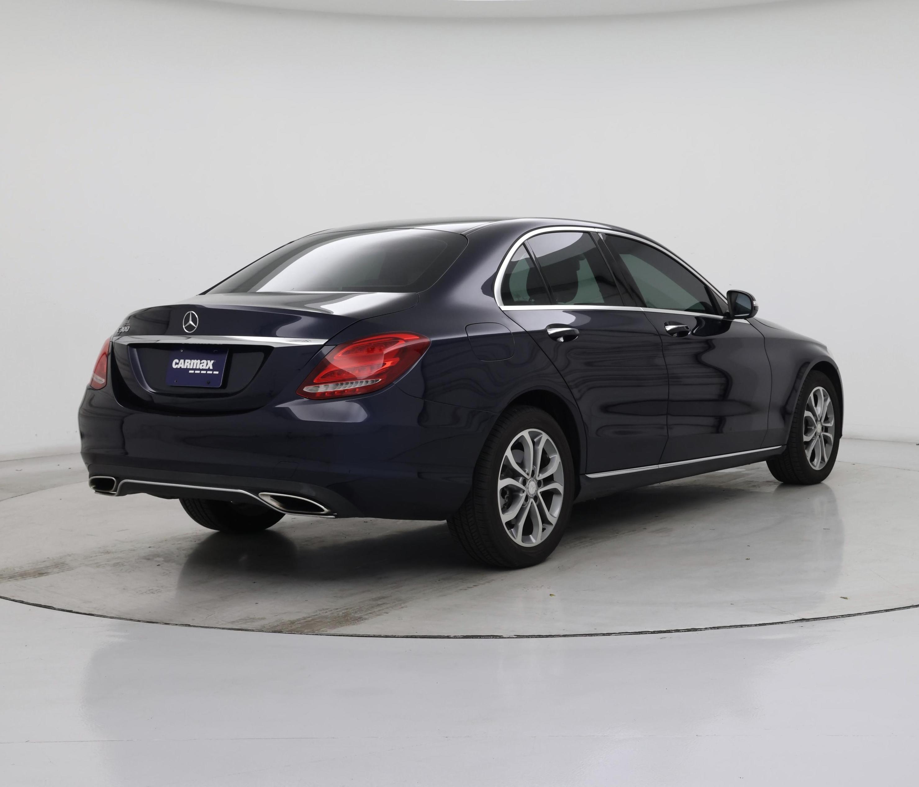 Thumbnail: 2015 Mercedes-Benz C-Class - 8