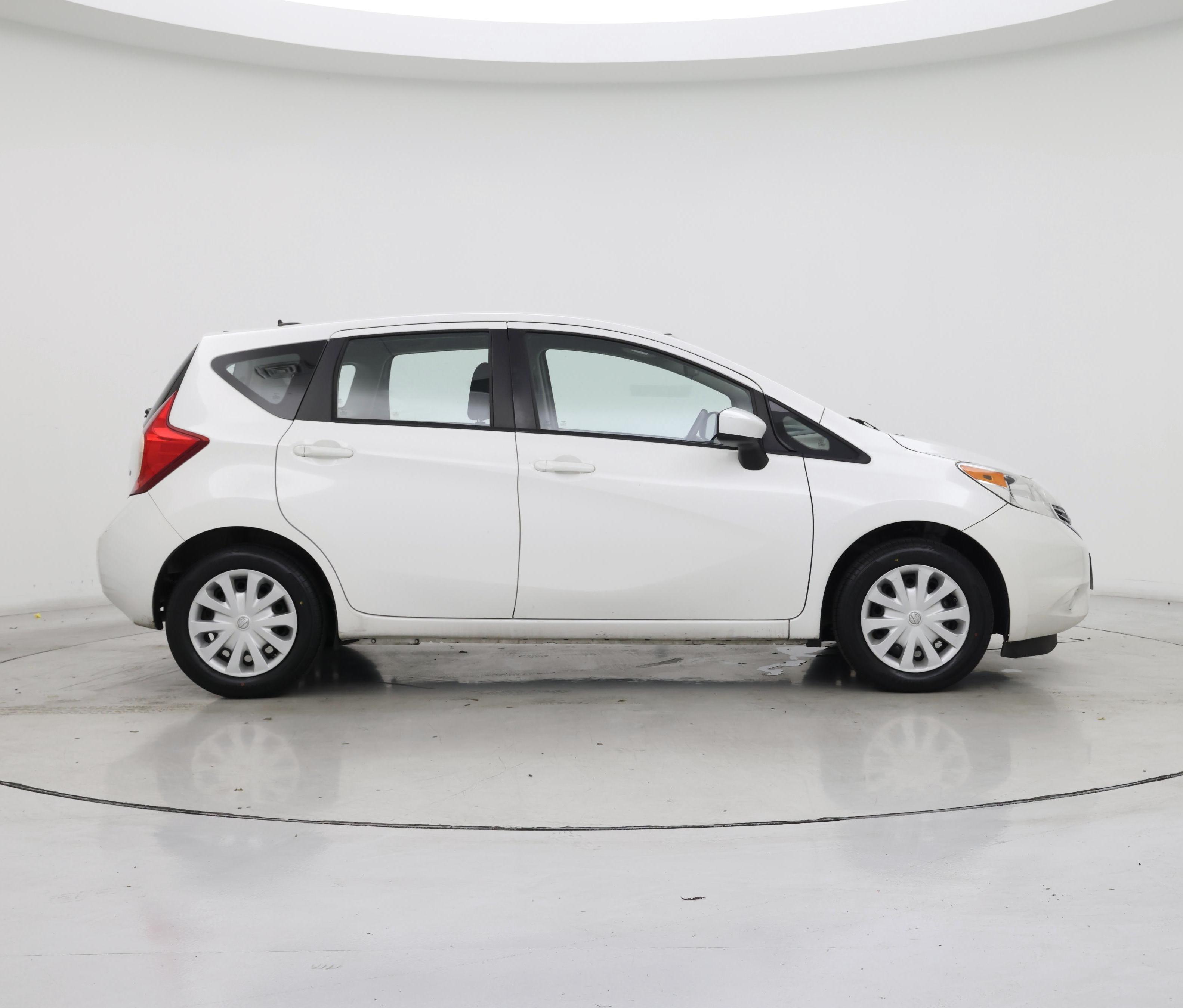 Thumbnail: 2016 Nissan Versa Note - 7