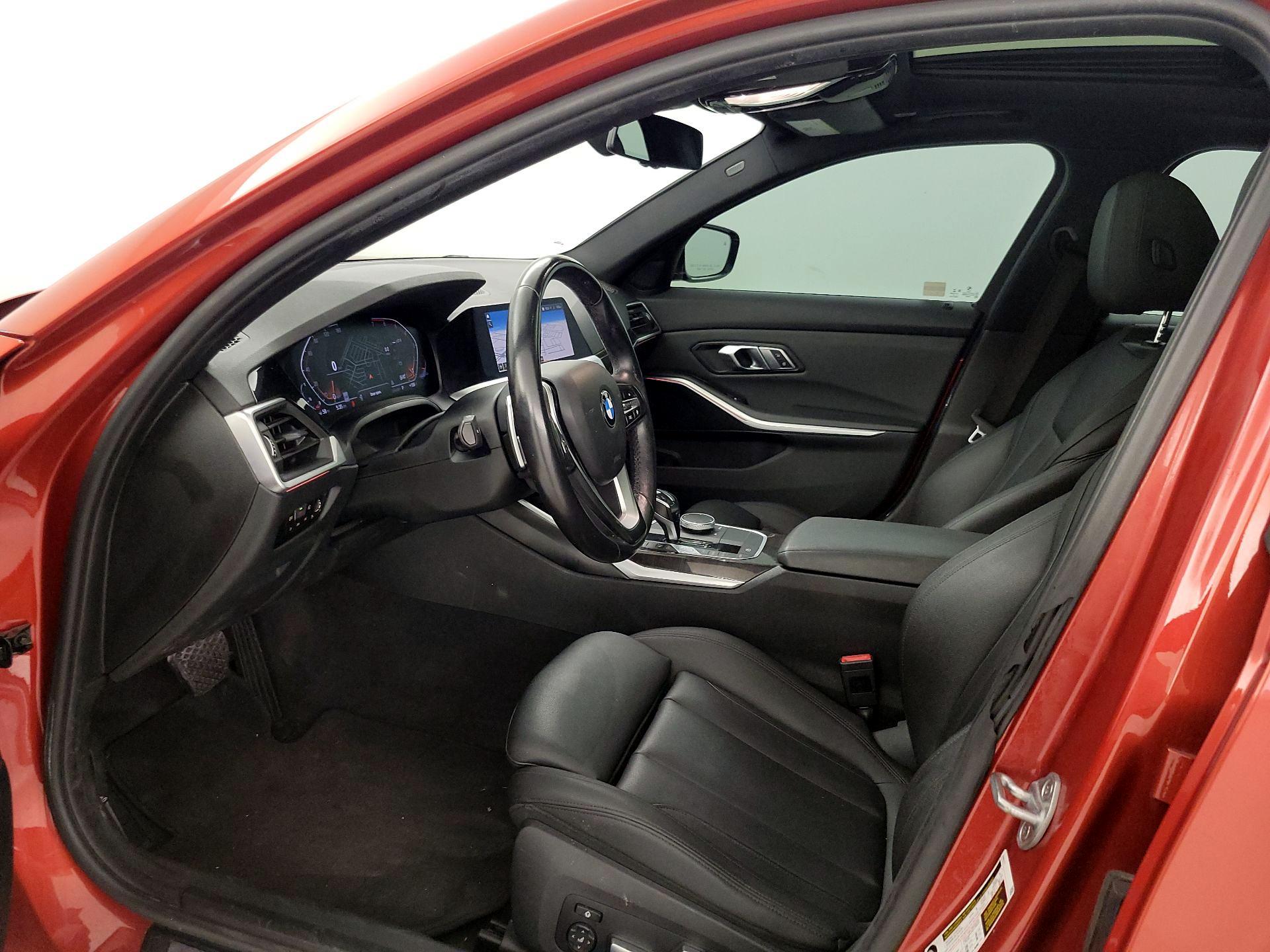 Thumbnail: 2019 BMW 3 Series - 11