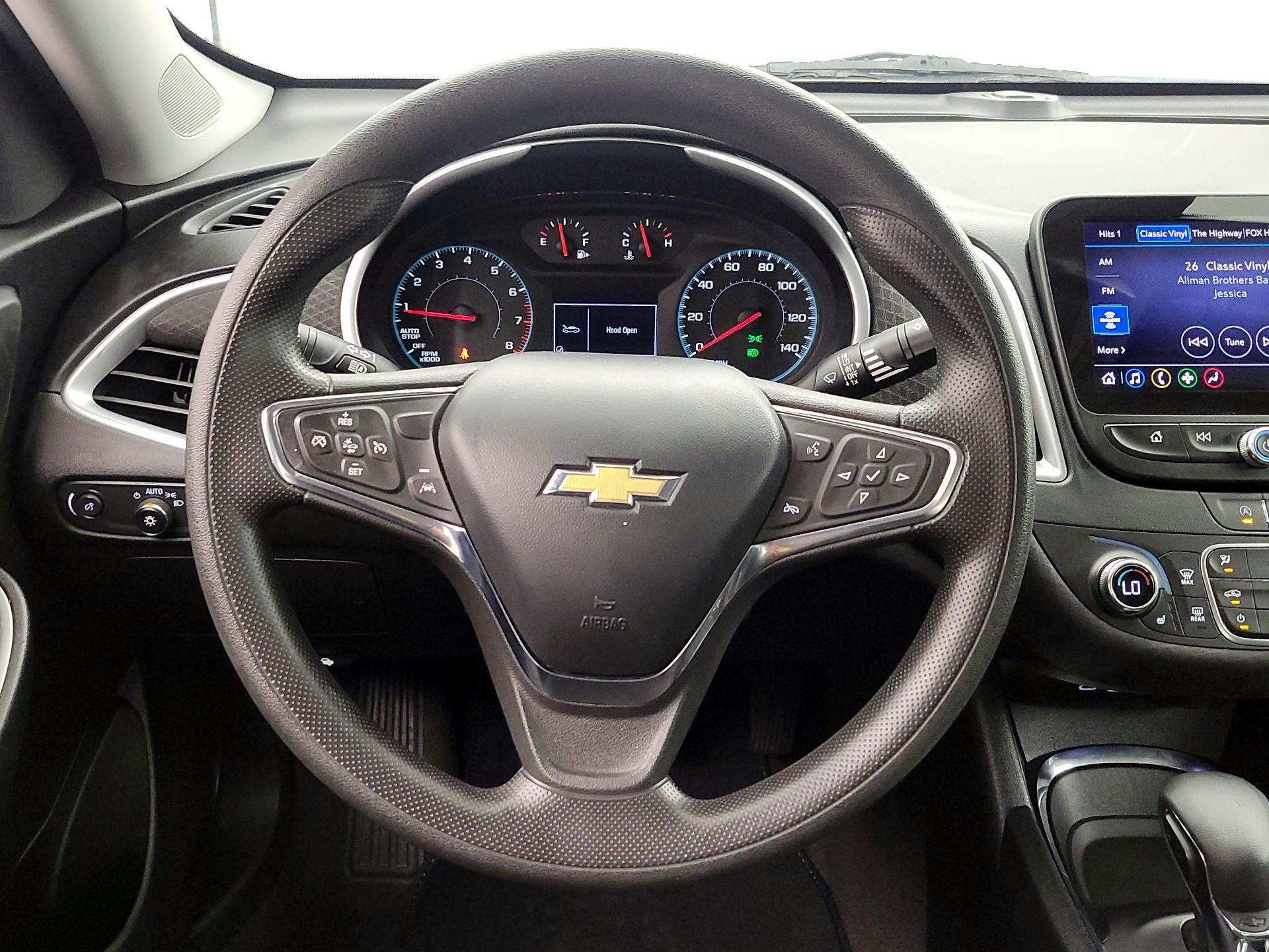 Thumbnail: 2024 Chevrolet Malibu - 10