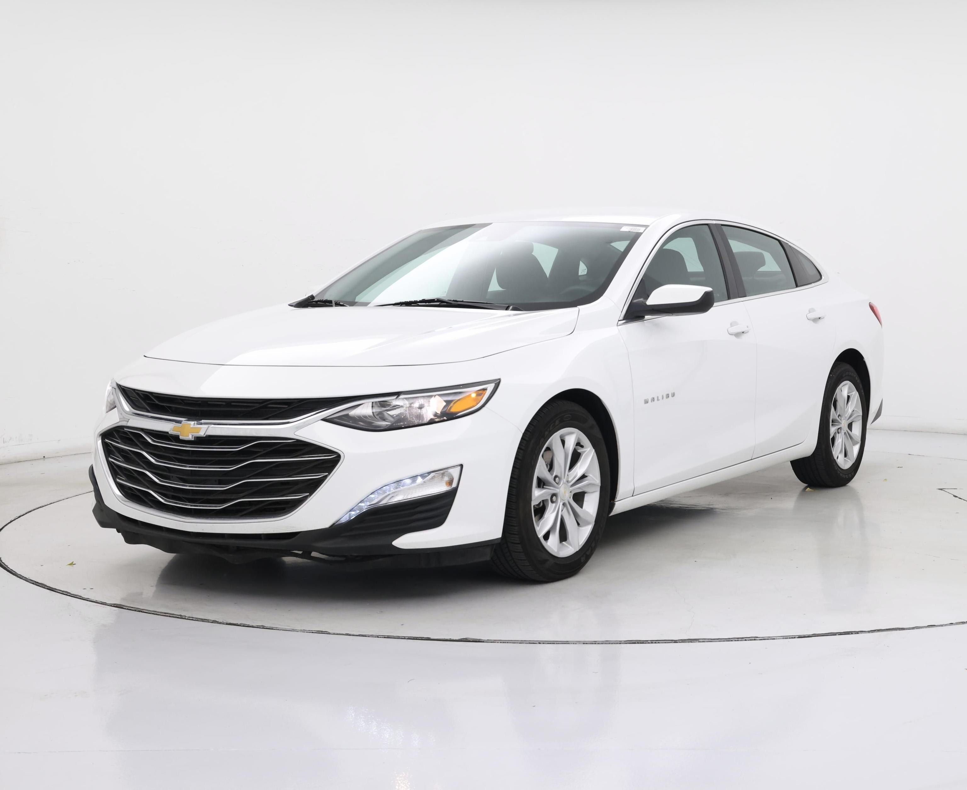Thumbnail: 2024 Chevrolet Malibu - 4