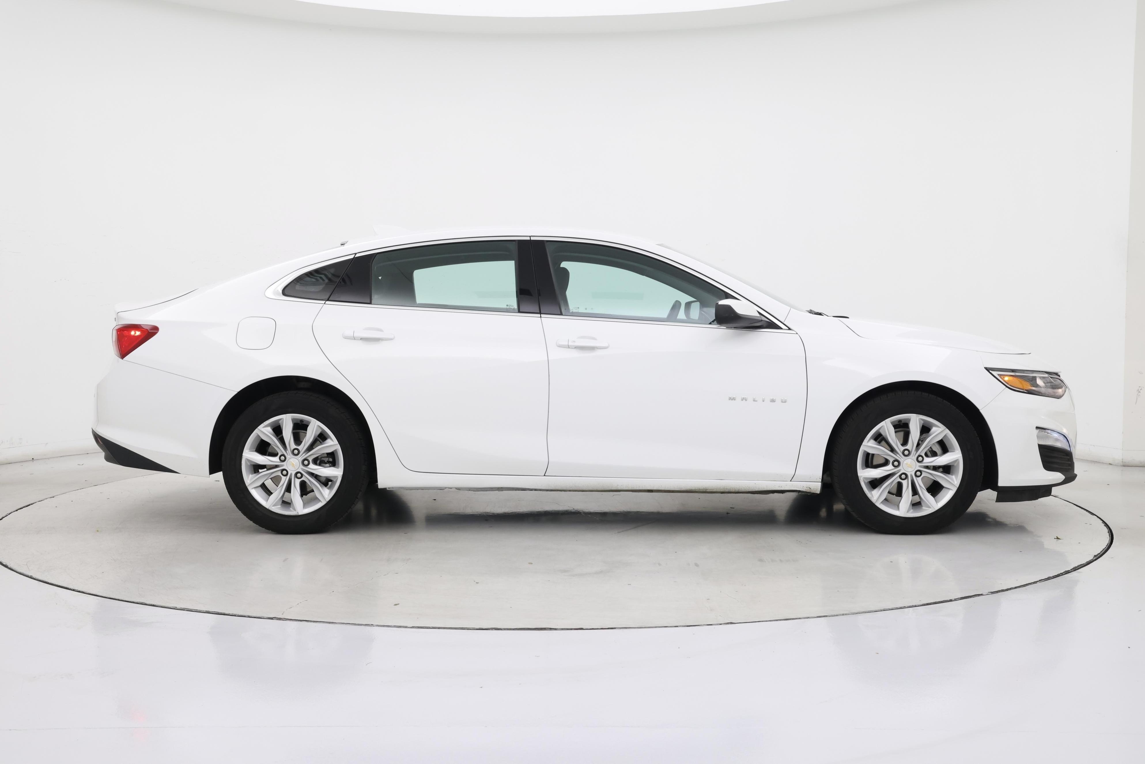 Thumbnail: 2024 Chevrolet Malibu - 7