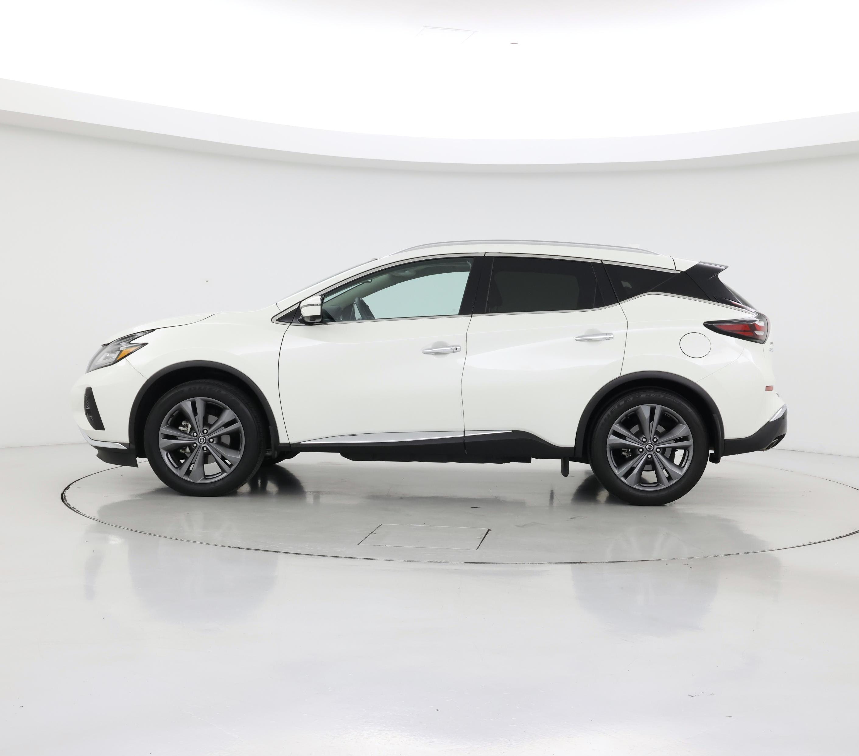 Thumbnail: 2020 Nissan Murano - 3