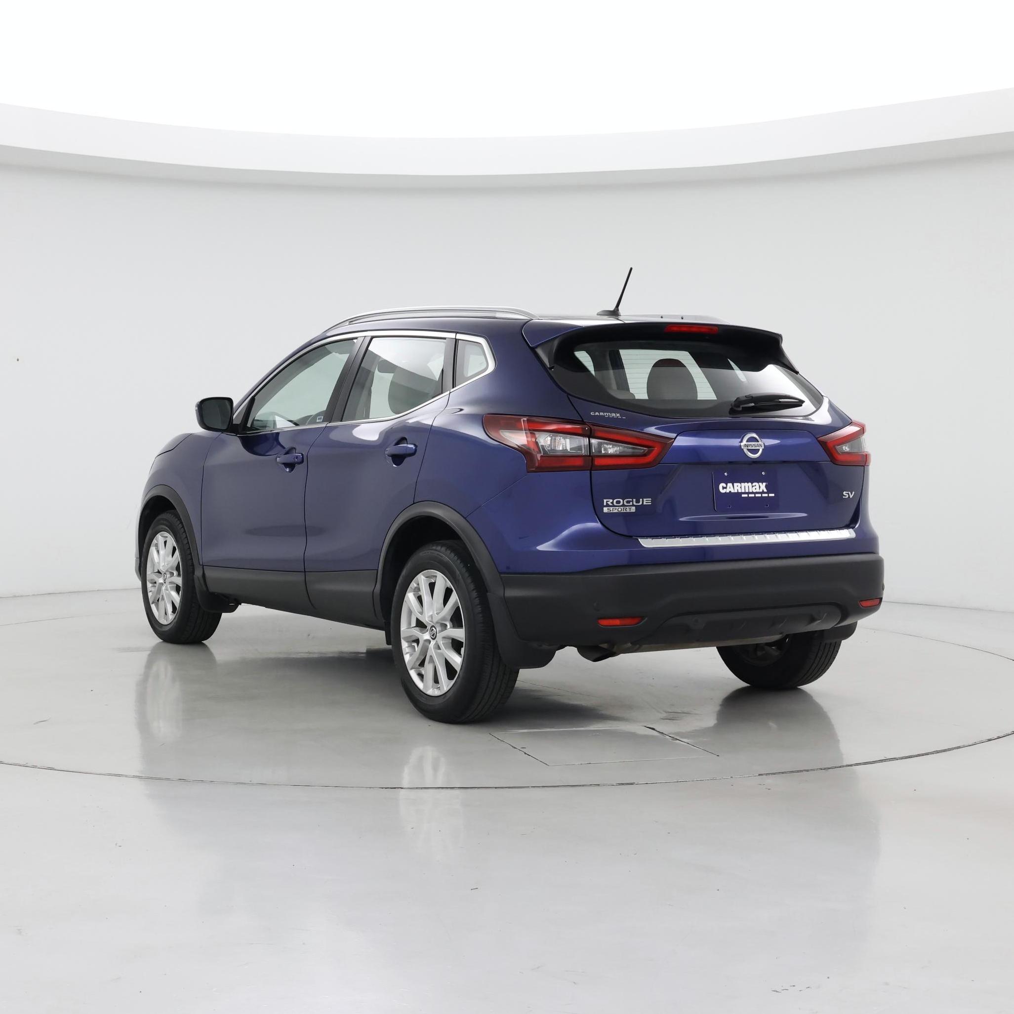 Thumbnail: 2021 Nissan Rogue Sport - 2