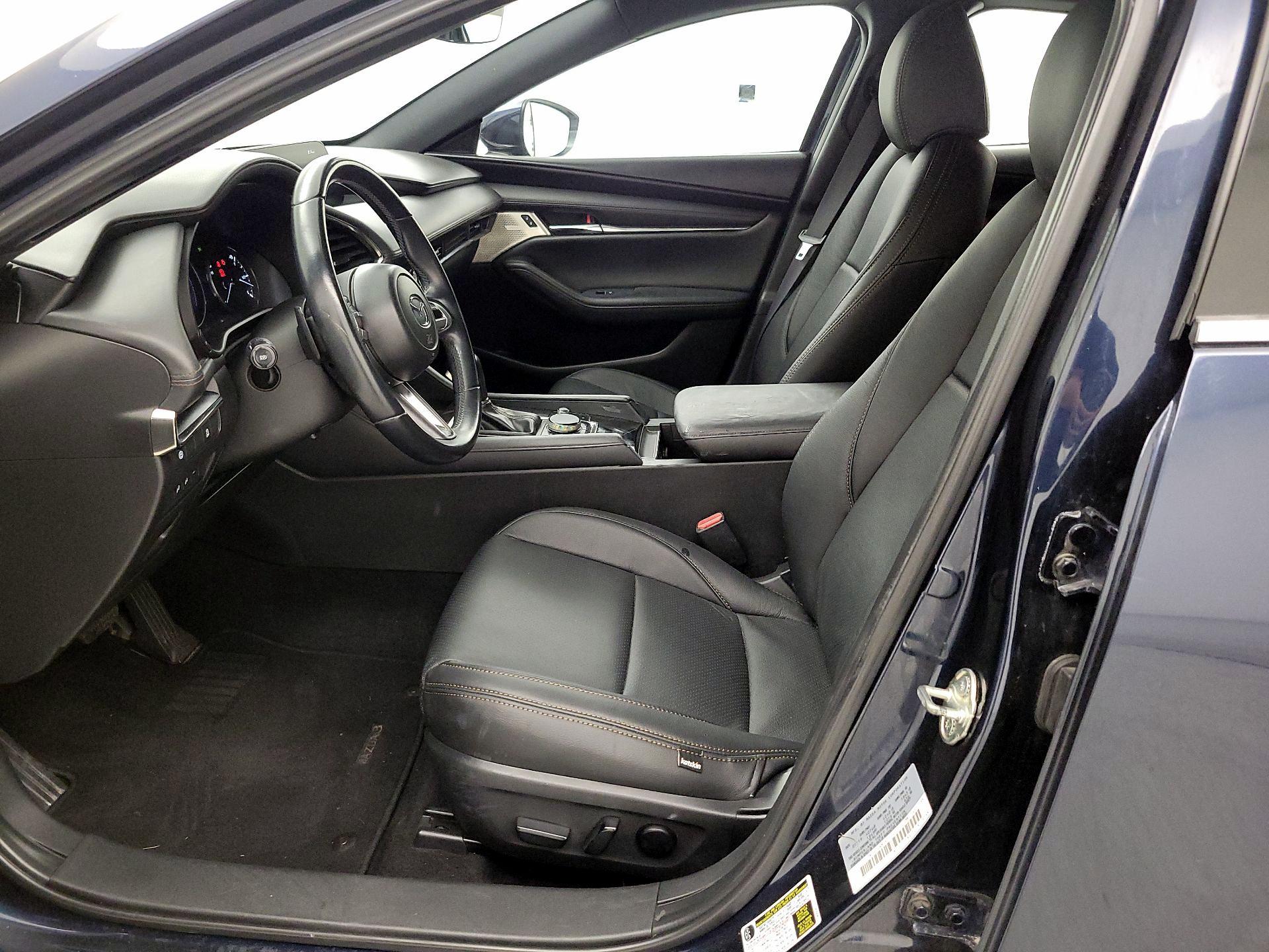 Thumbnail: 2019 Mazda Mazda3 - 11