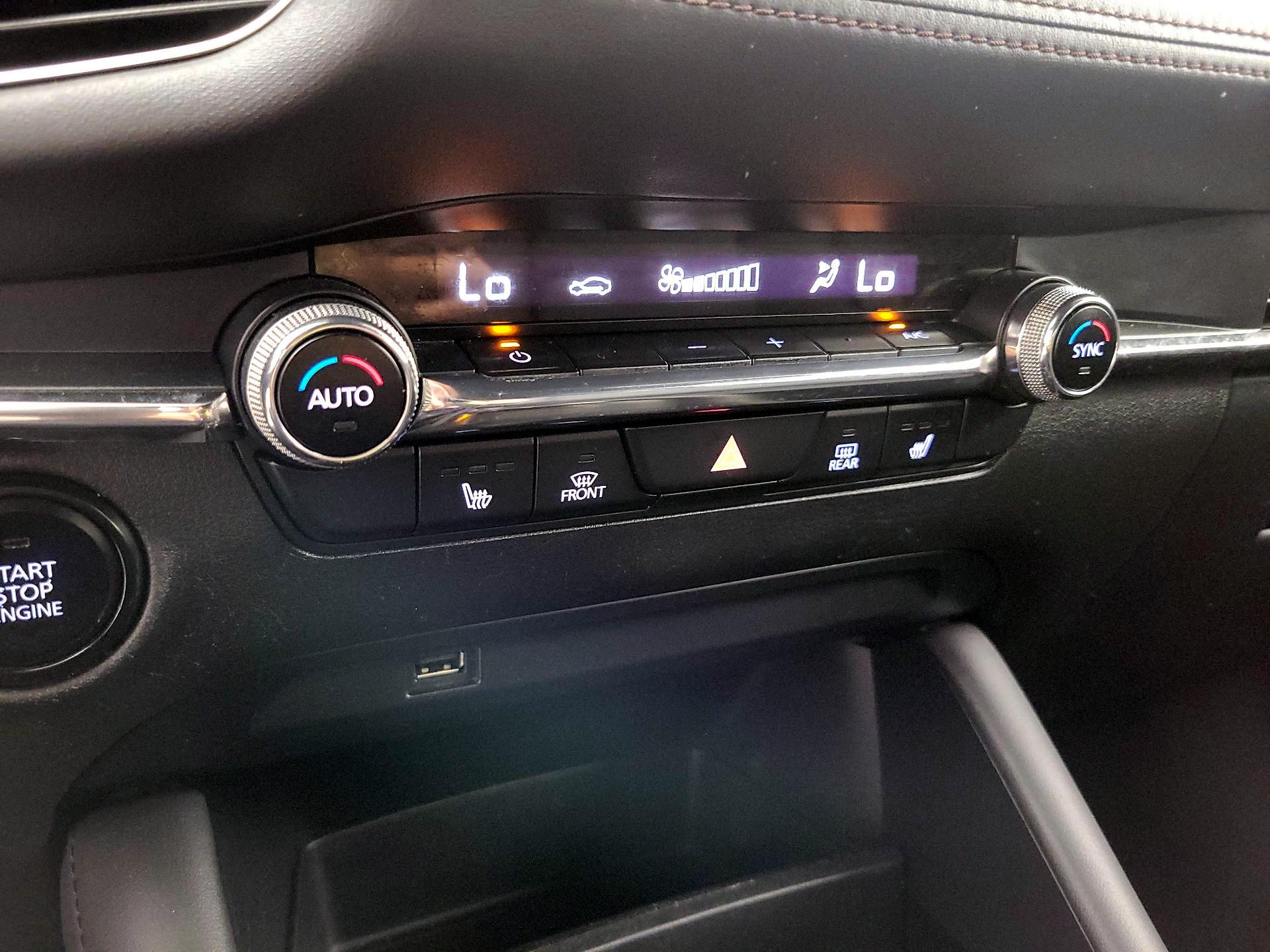 Thumbnail: 2019 Mazda Mazda3 - 16
