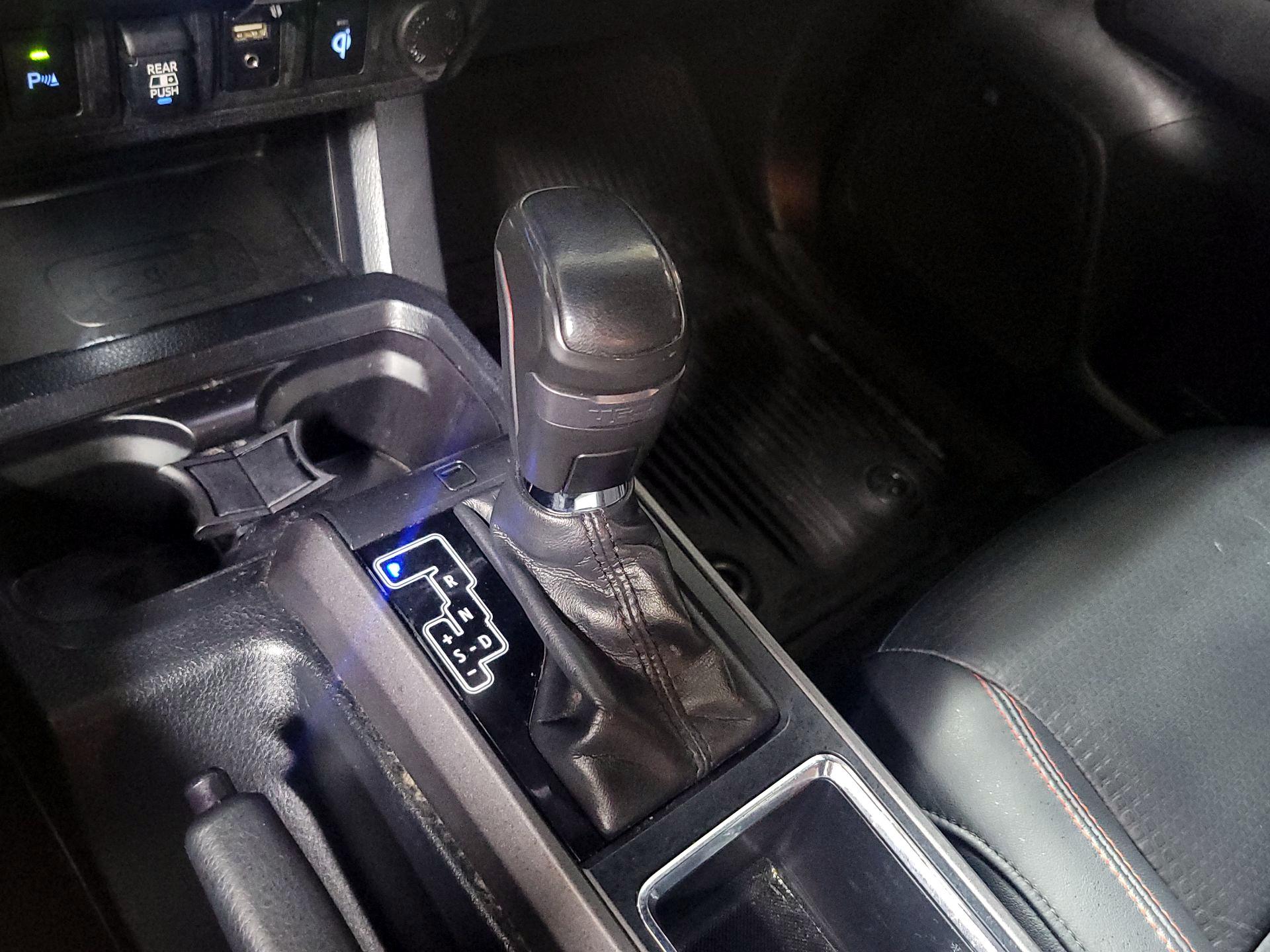Thumbnail: 2019 Toyota Tacoma - 17