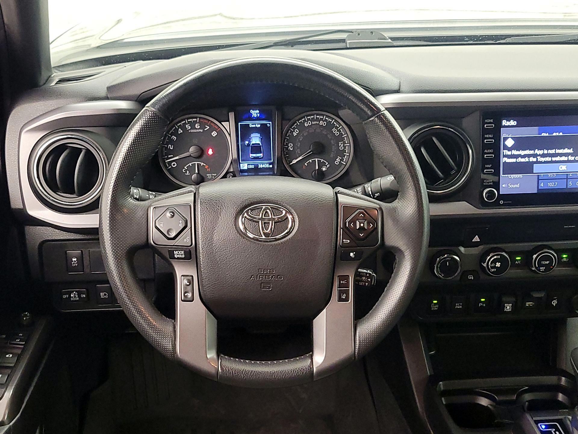 Thumbnail: 2020 Toyota Tacoma - 10