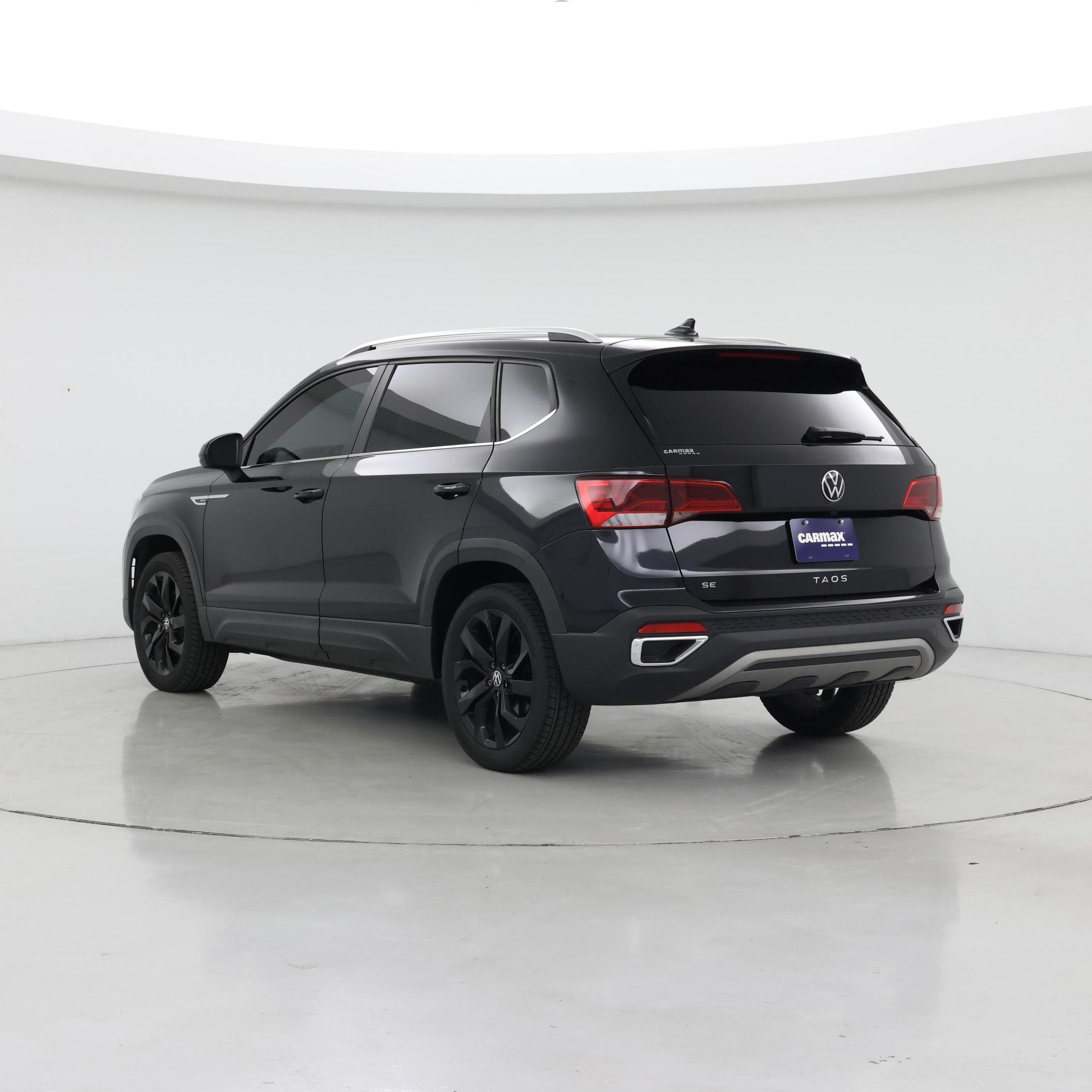 Thumbnail: 2022 Volkswagen Taos - 2