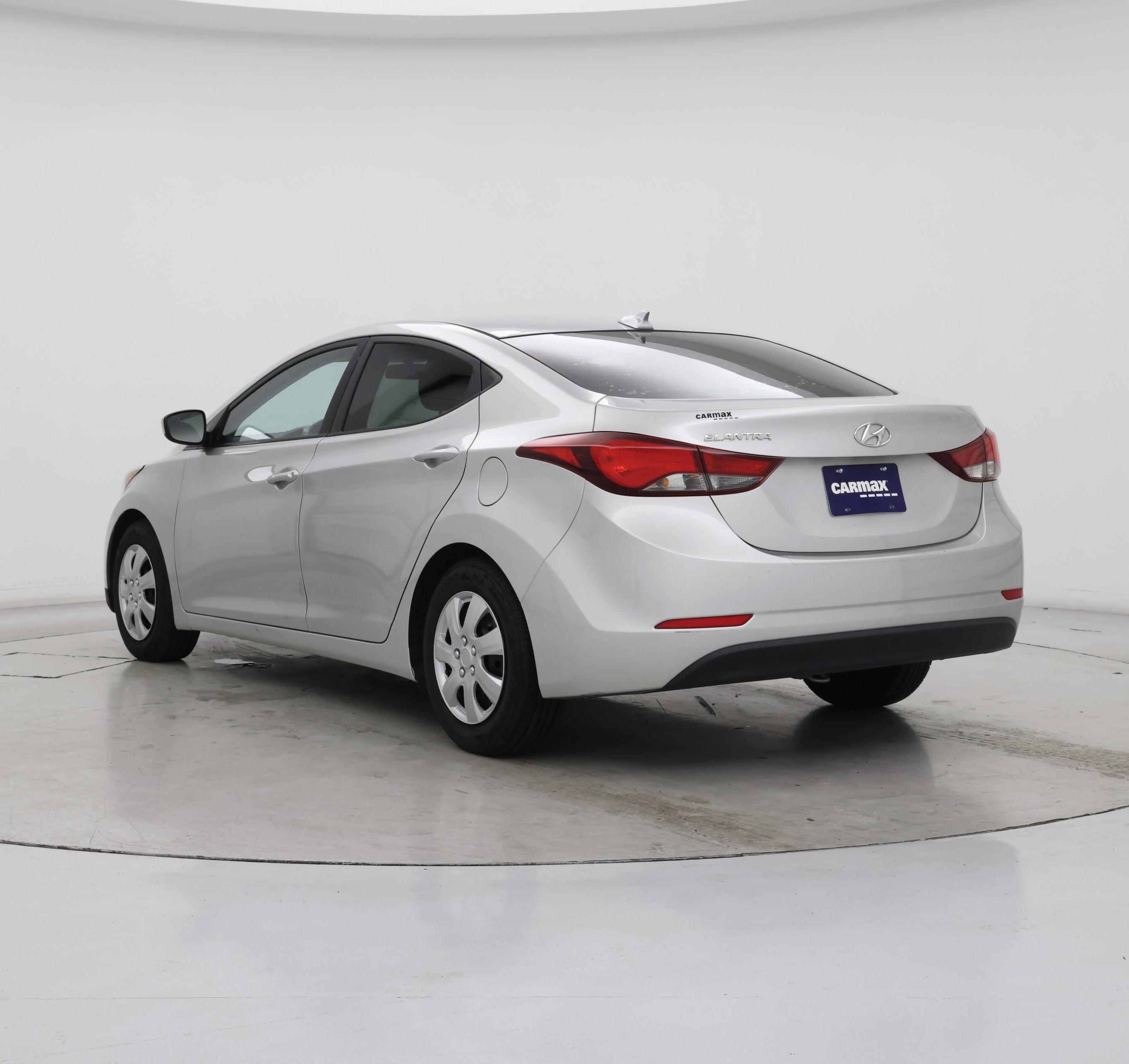 Thumbnail: 2016 Hyundai Elantra - 2