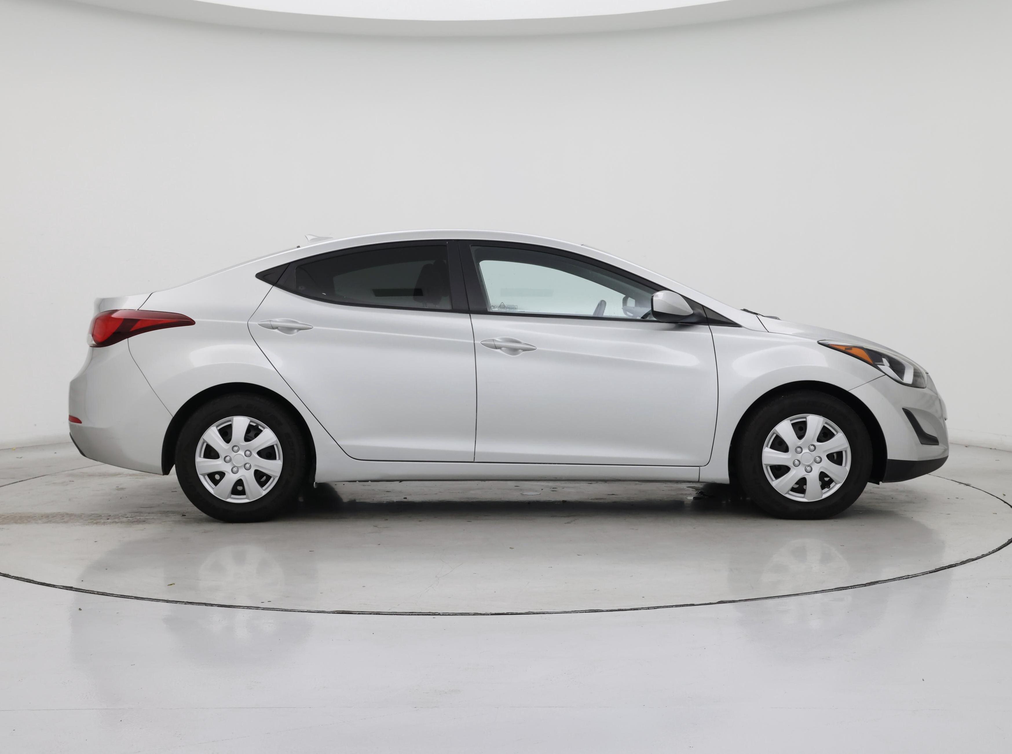 Thumbnail: 2016 Hyundai Elantra - 7