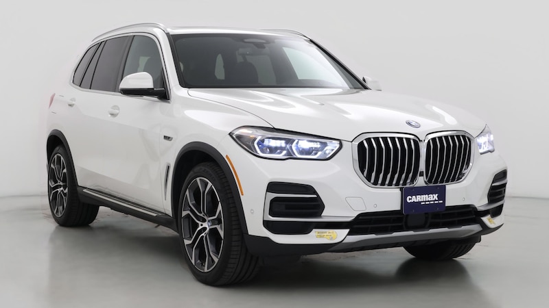 2023 BMW X5 xDrive45e Hero Image