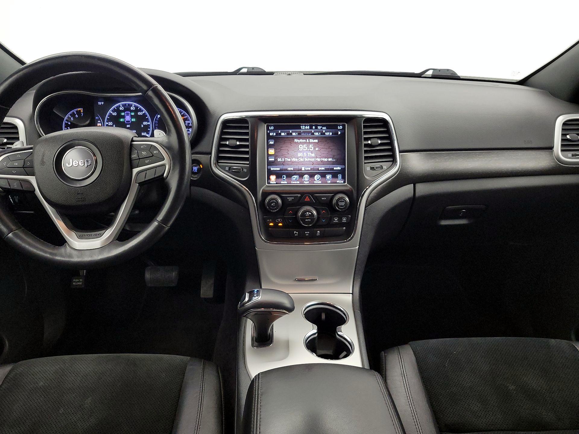 Thumbnail: 2015 Jeep Grand Cherokee - 9