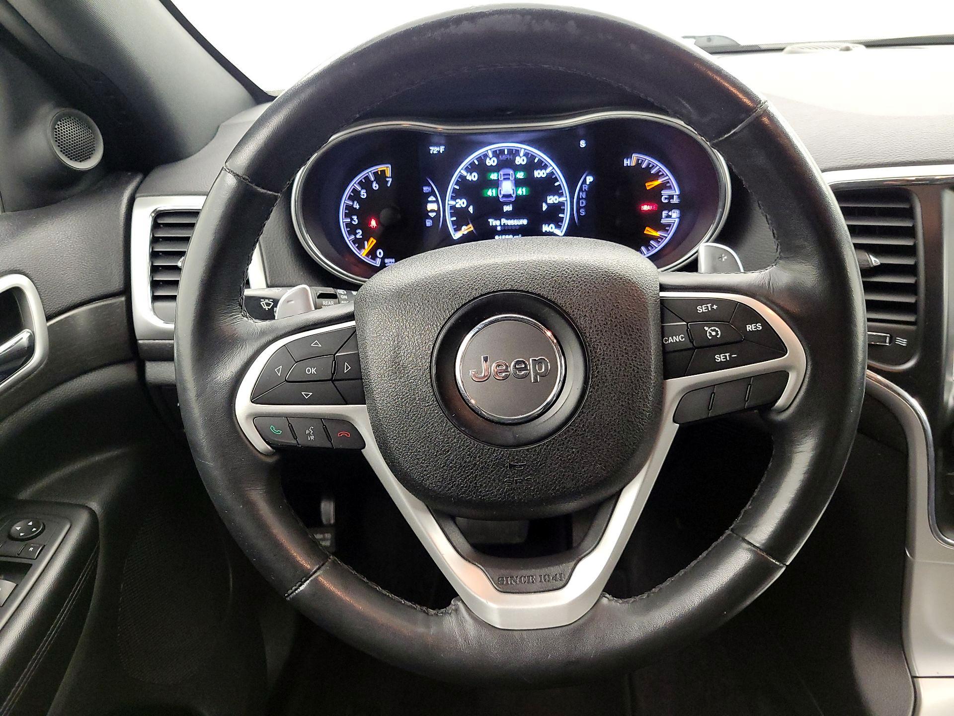 Thumbnail: 2015 Jeep Grand Cherokee - 10