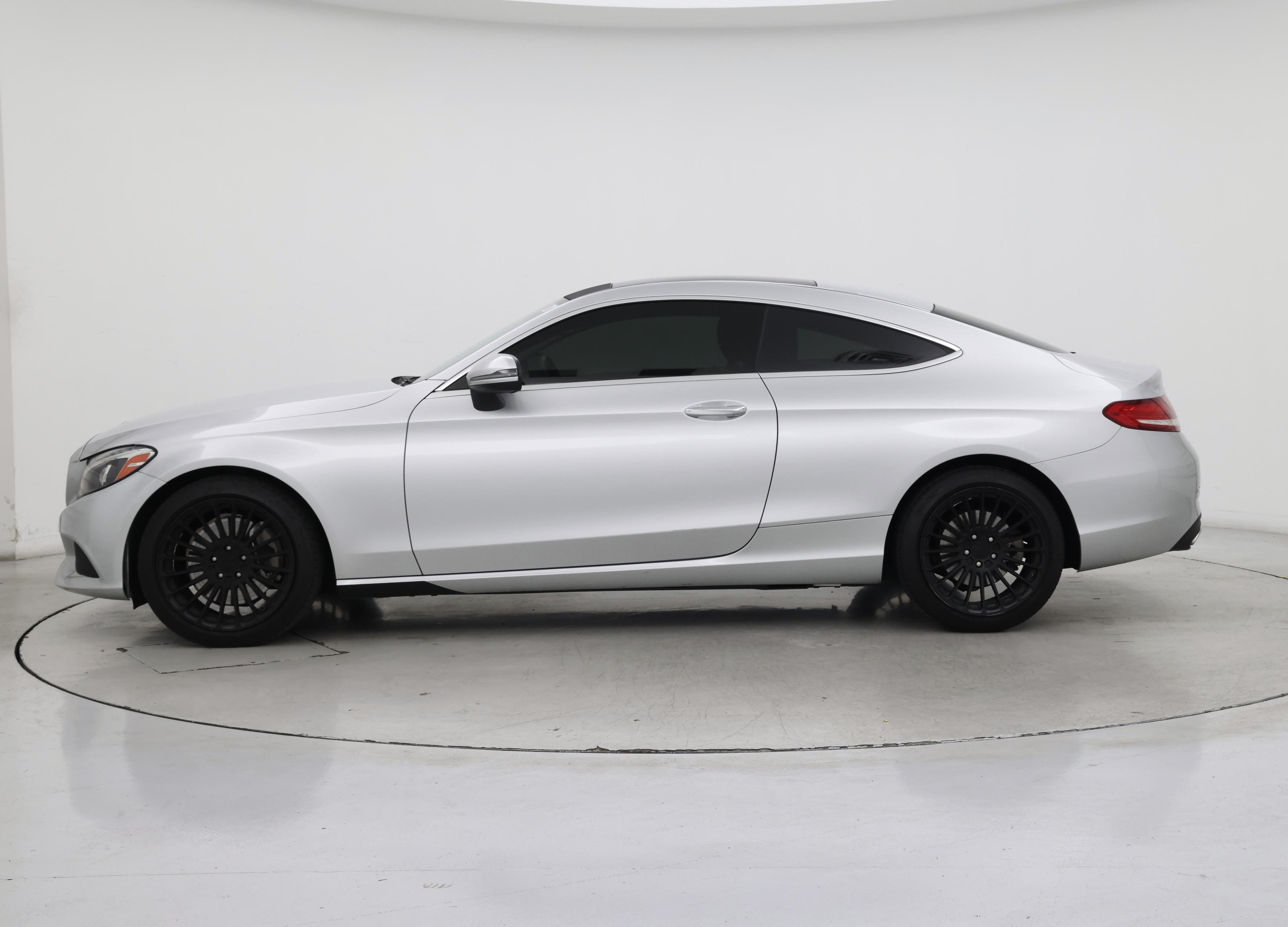 Thumbnail: 2017 Mercedes-Benz C-Class - 3