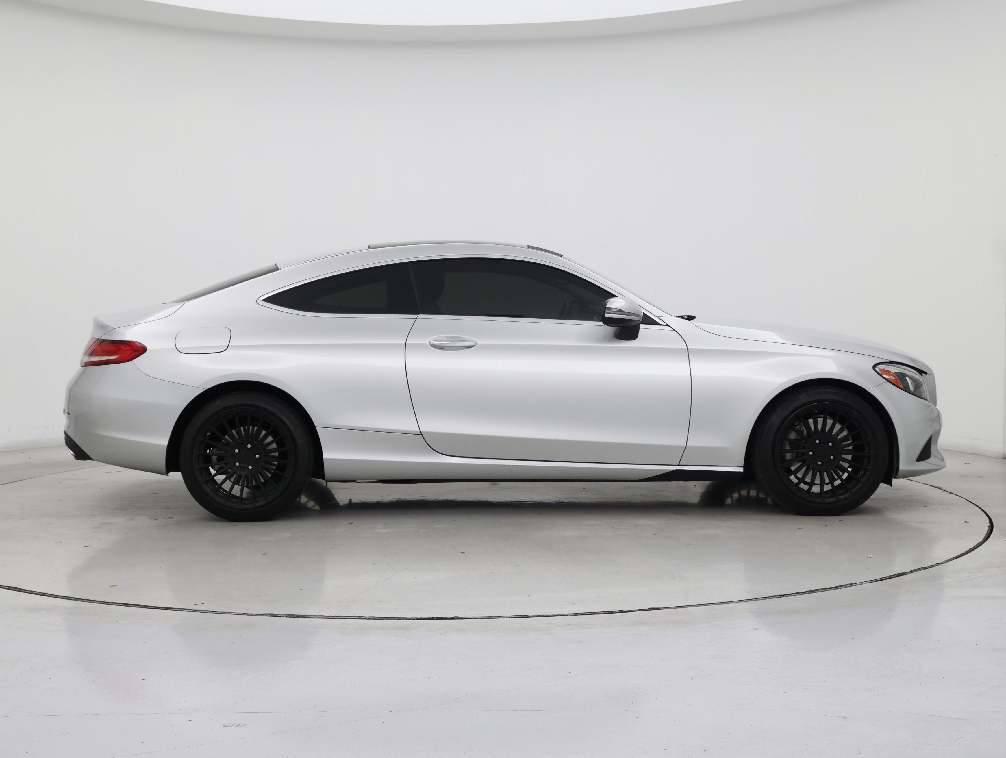 Thumbnail: 2017 Mercedes-Benz C-Class - 7