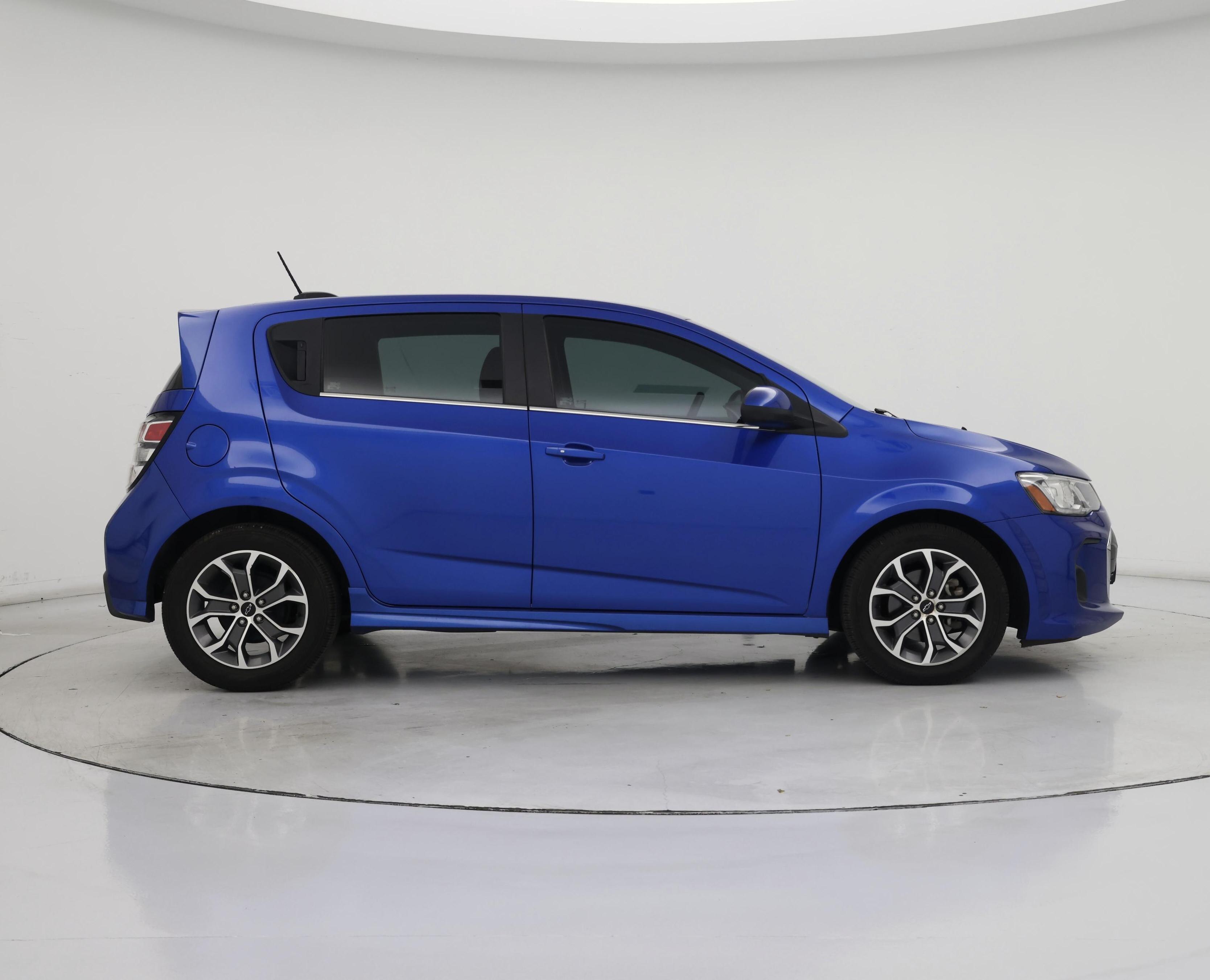 Thumbnail: 2018 Chevrolet Sonic - 7