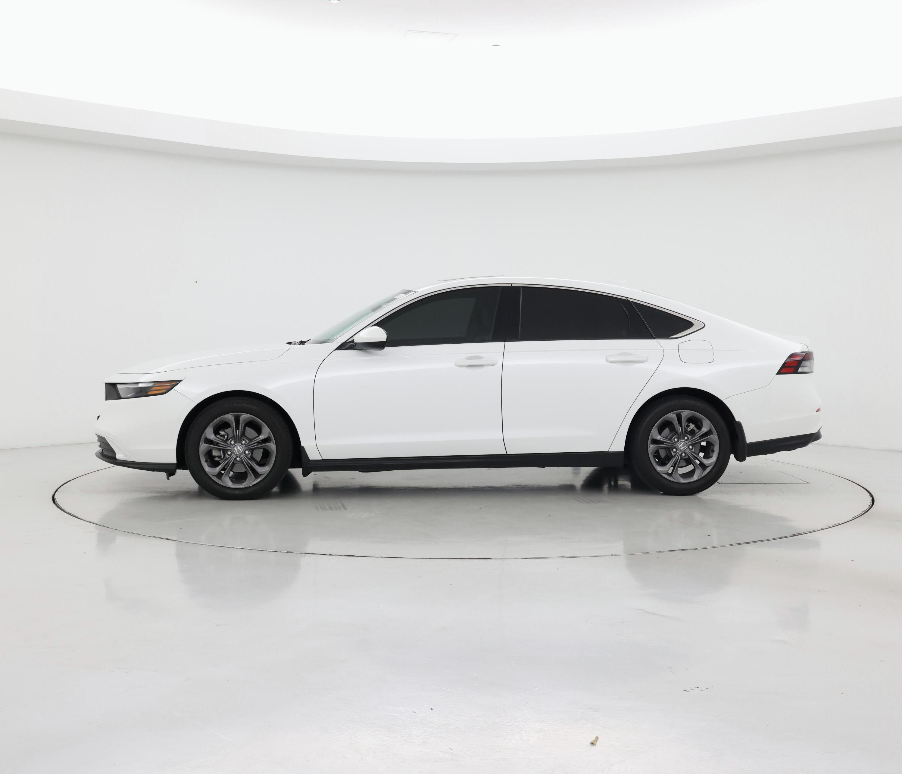 Thumbnail: 2023 Honda Accord - 3