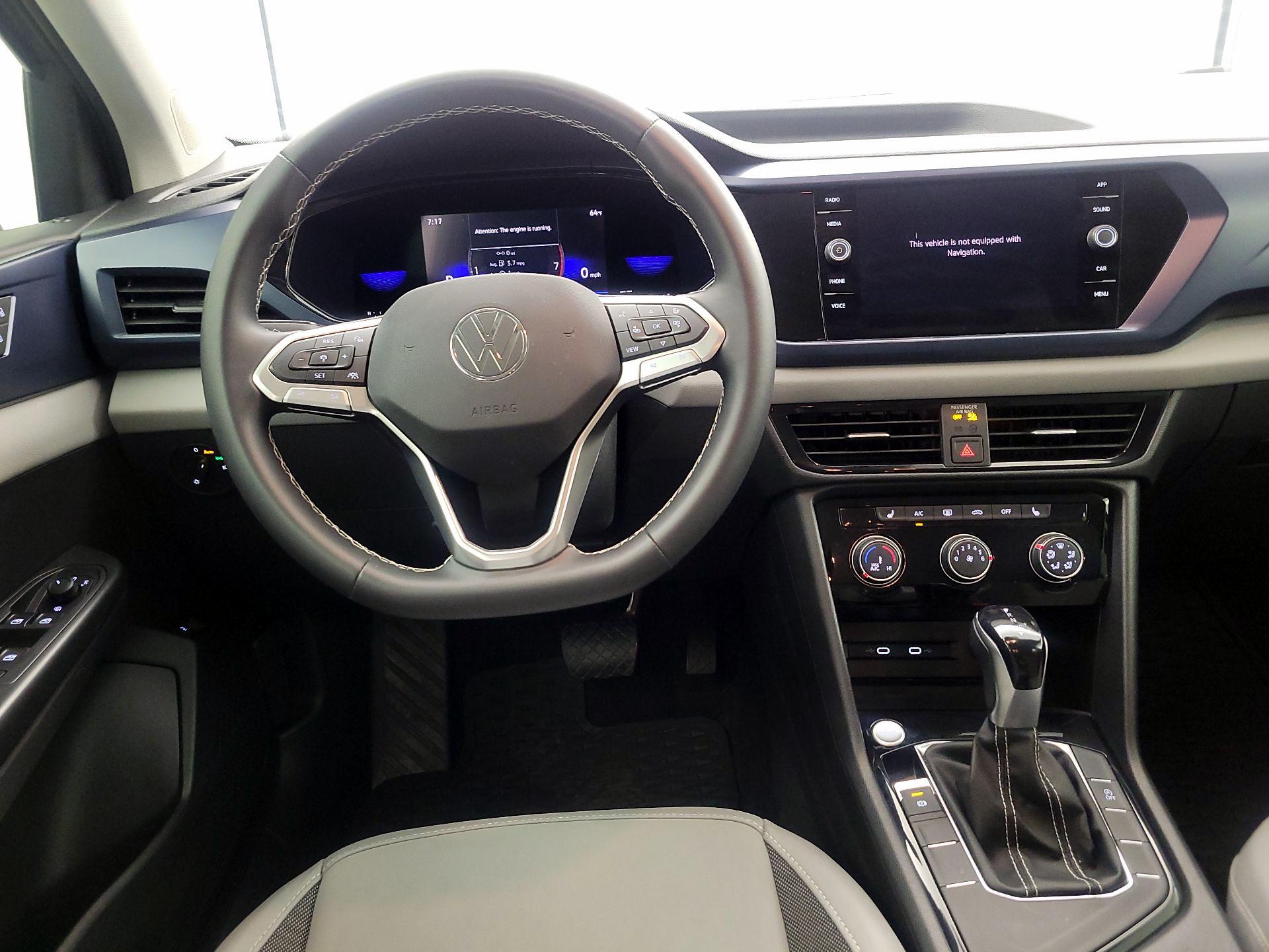 Thumbnail: 2023 Volkswagen Taos - 9