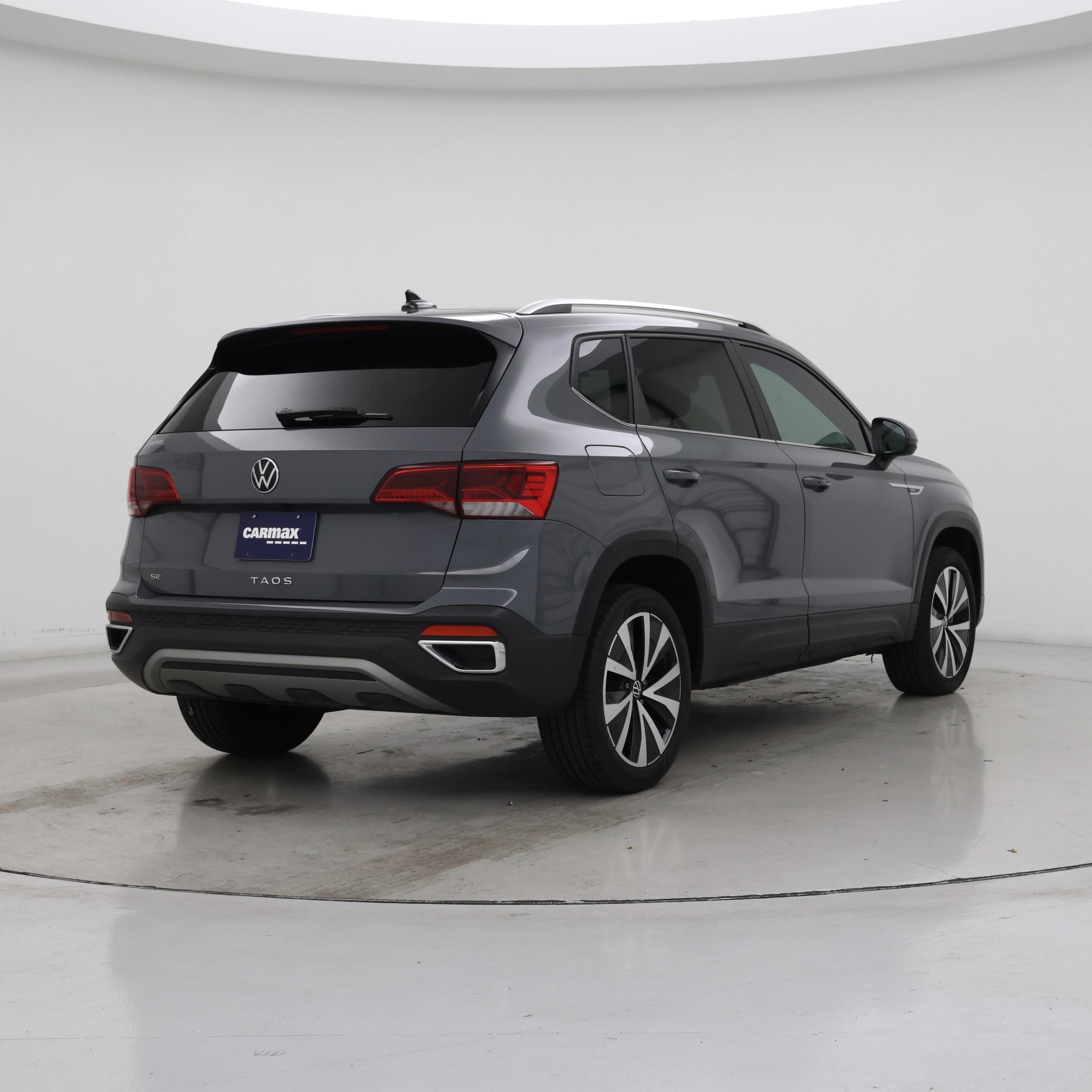 Thumbnail: 2023 Volkswagen Taos - 8