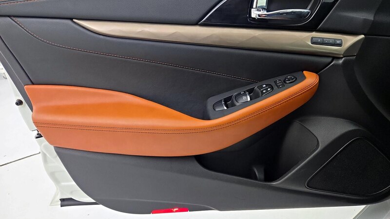 2020 Nissan Maxima Platinum 12