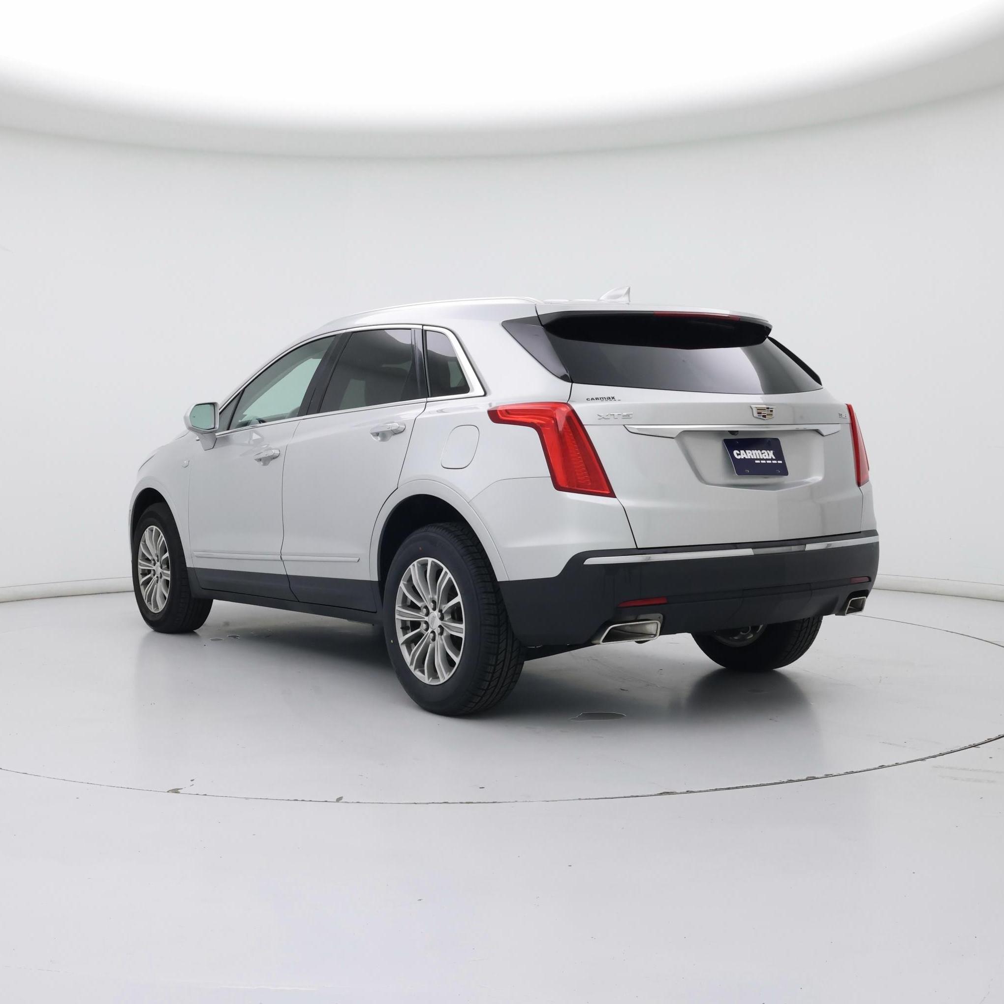 Thumbnail: 2019 Cadillac XT5 - 2