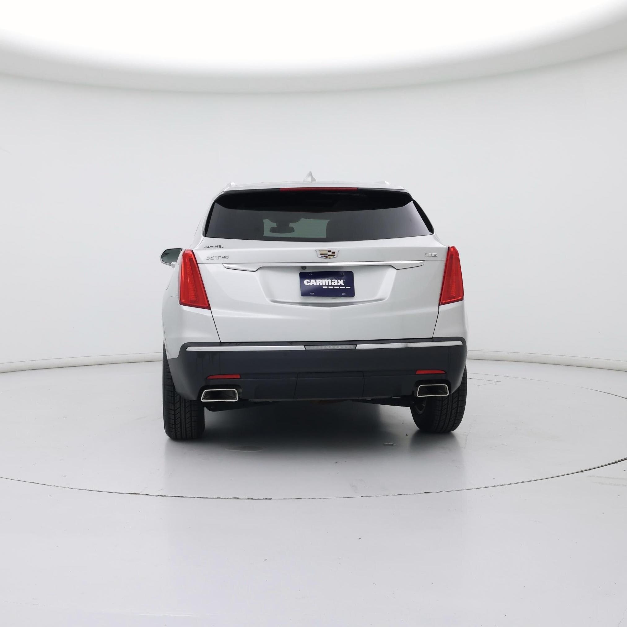 Thumbnail: 2019 Cadillac XT5 - 6