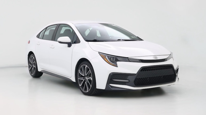 2020 Toyota Corolla SE Hero Image