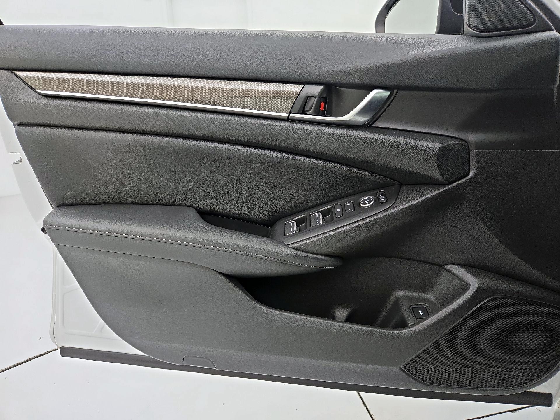 Thumbnail: 2022 Honda Accord - 12