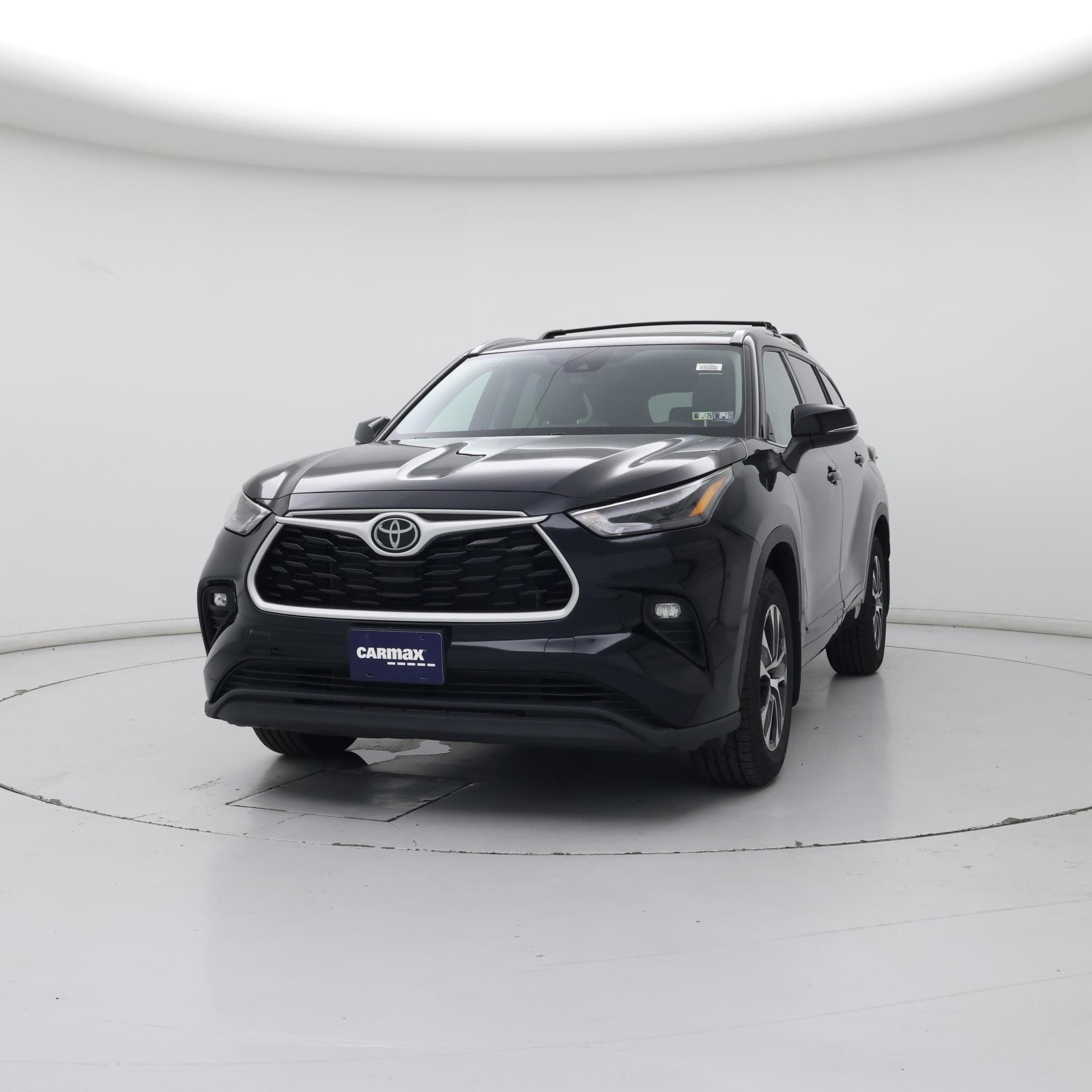 Thumbnail: 2022 Toyota Highlander - 4