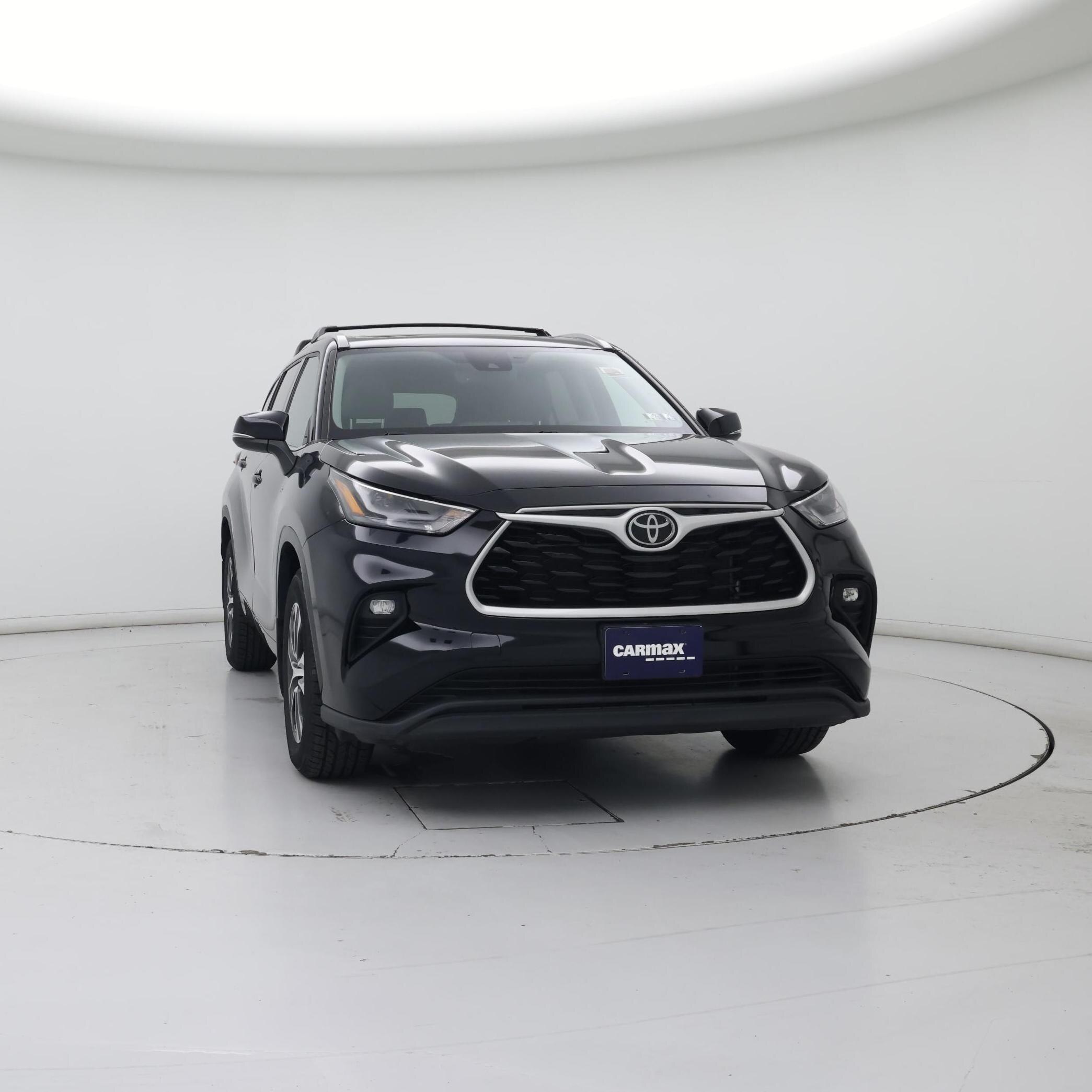 Thumbnail: 2022 Toyota Highlander - 5