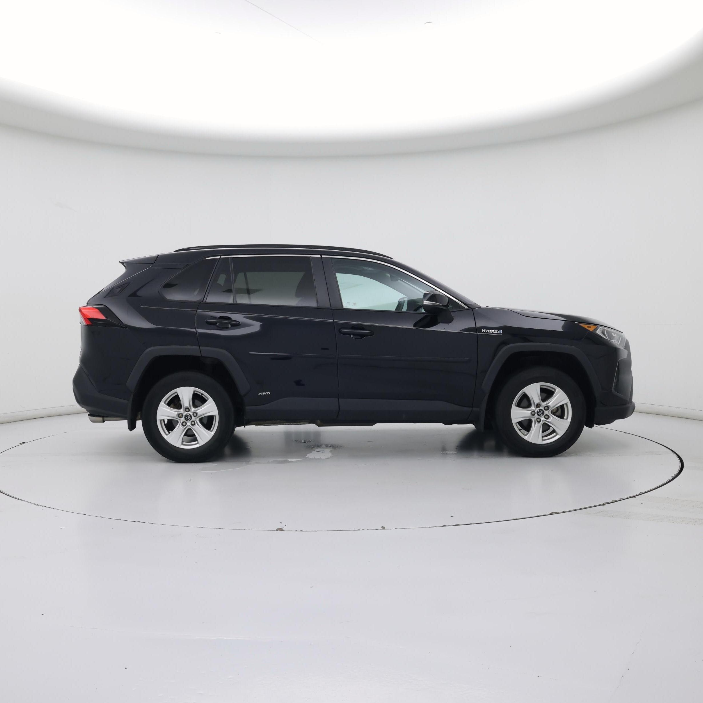 Thumbnail: 2020 Toyota RAV4 - 7