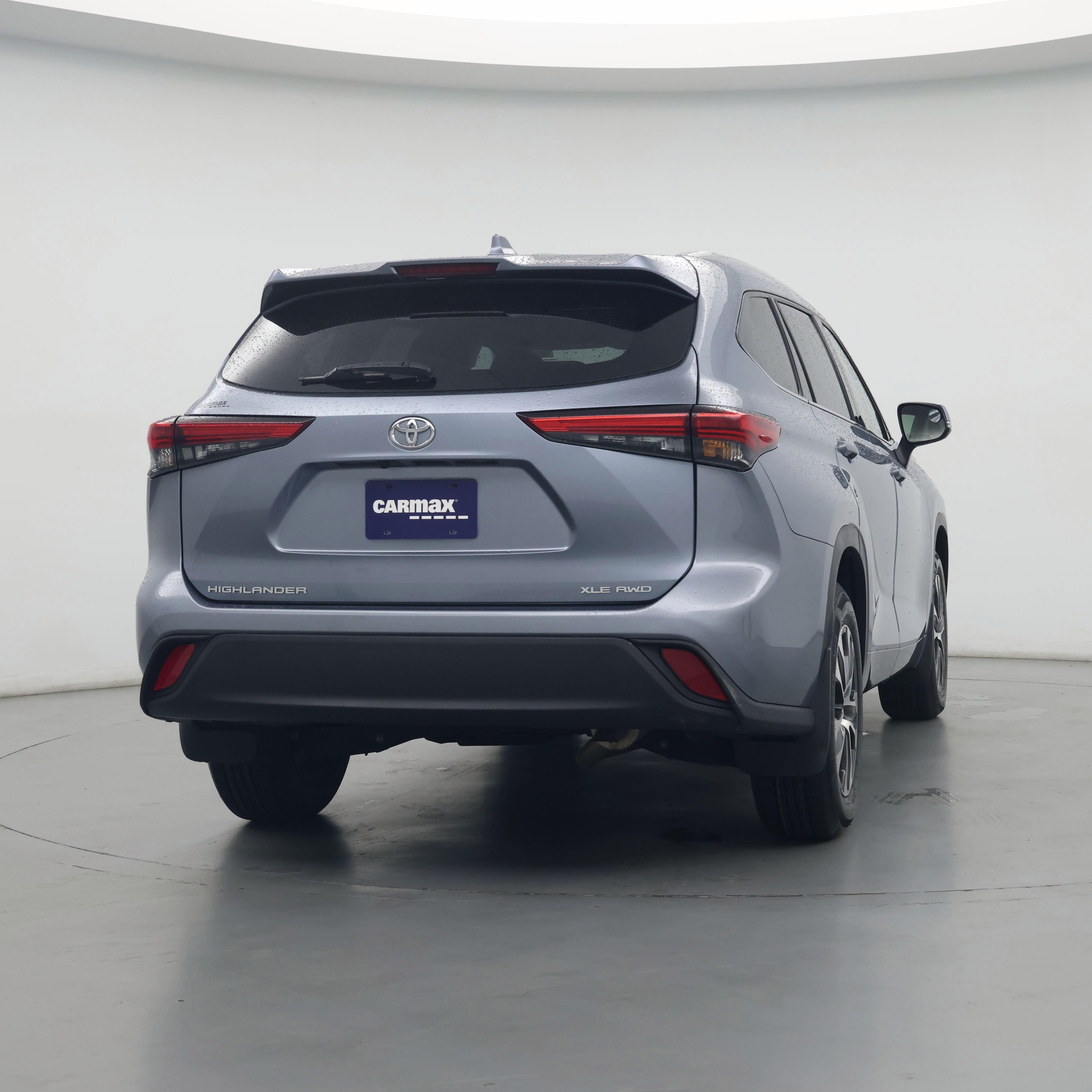 Thumbnail: 2022 Toyota Highlander - 3