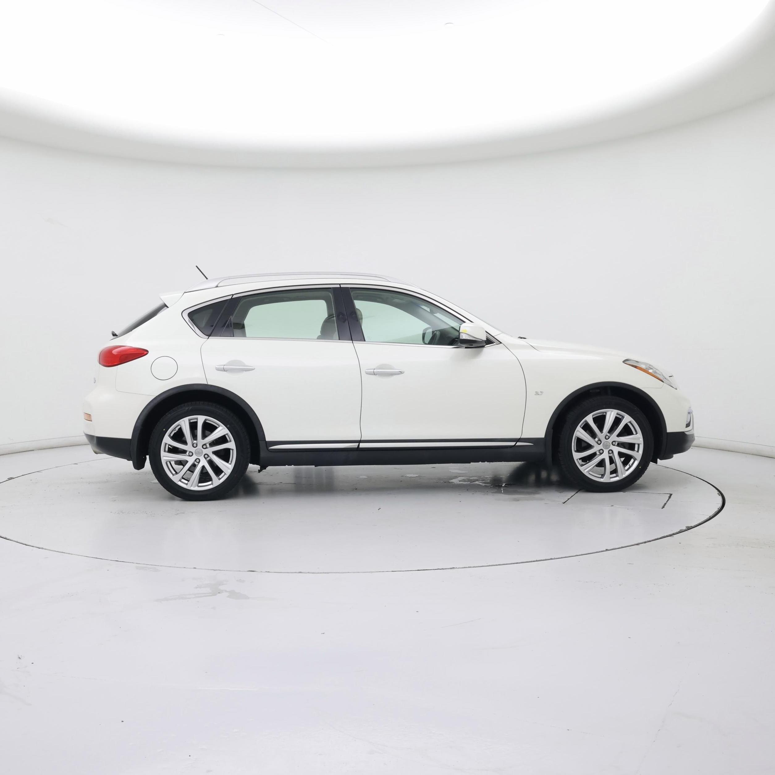 Thumbnail: 2016 INFINITI QX50 - 7