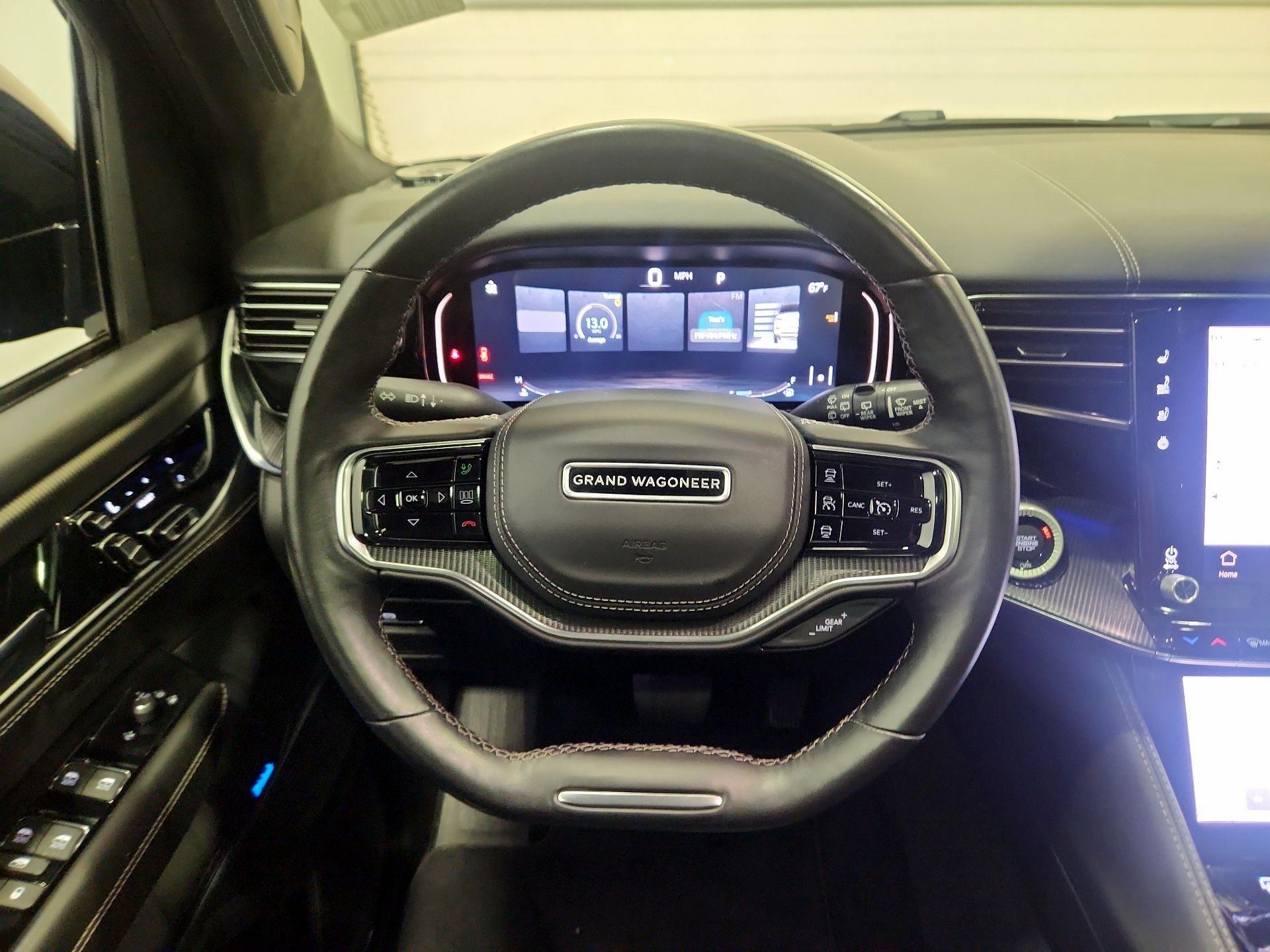 Thumbnail: 2022 Jeep Grand Wagoneer - 10