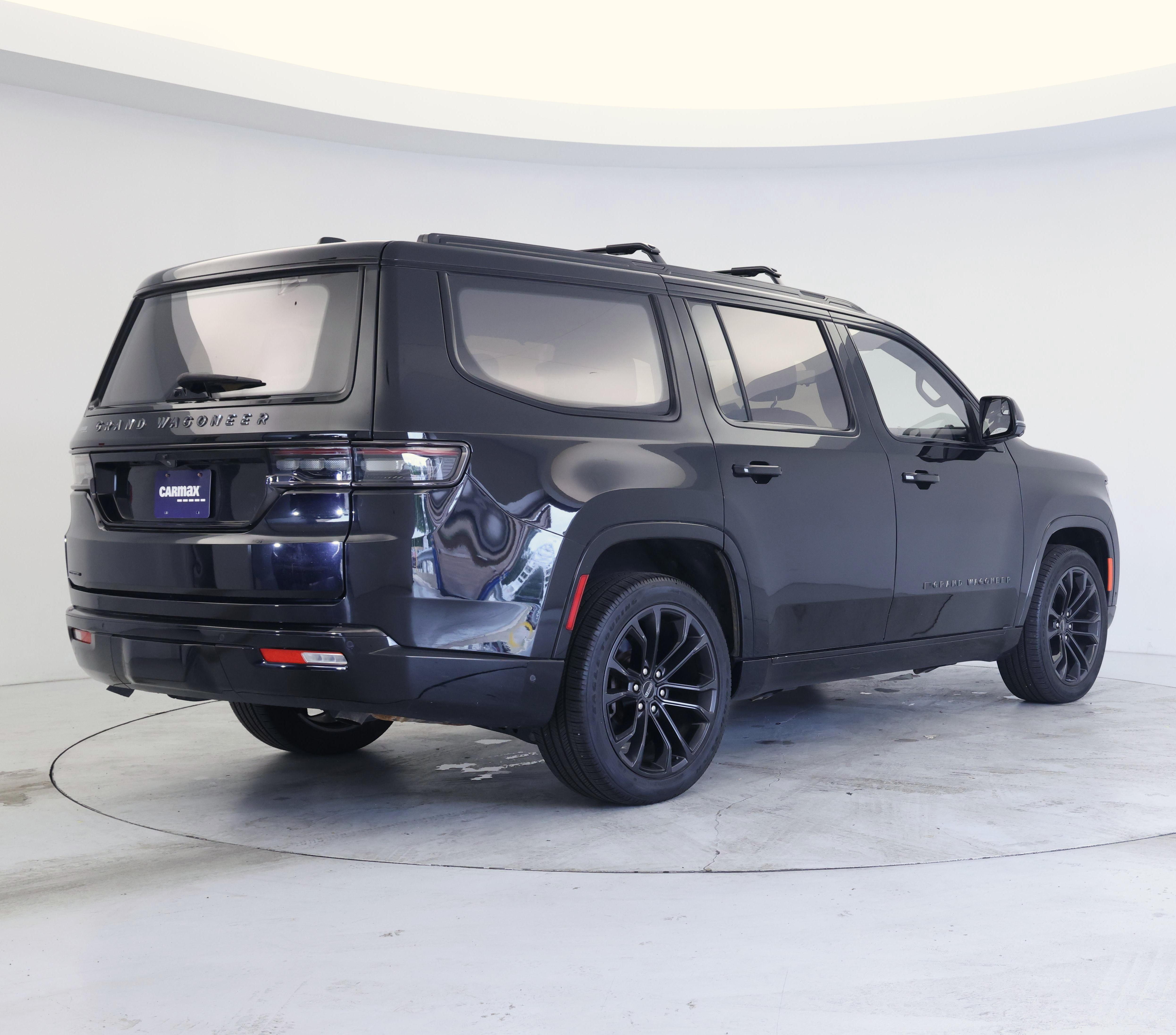 Thumbnail: 2022 Jeep Grand Wagoneer - 8