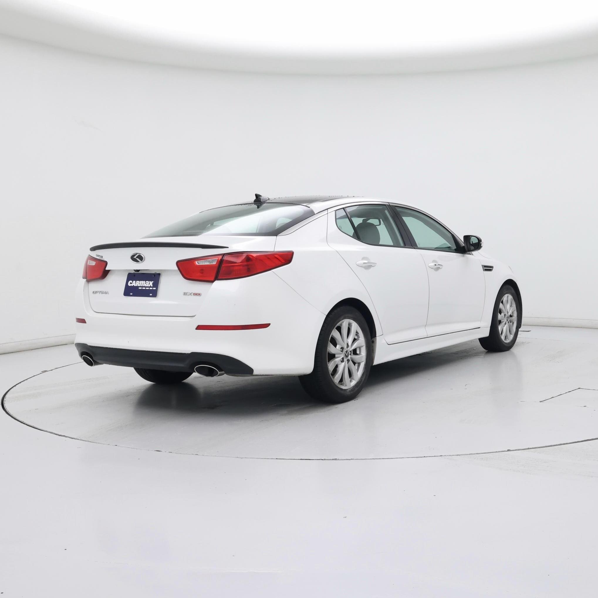 Thumbnail: 2015 Kia Optima - 8