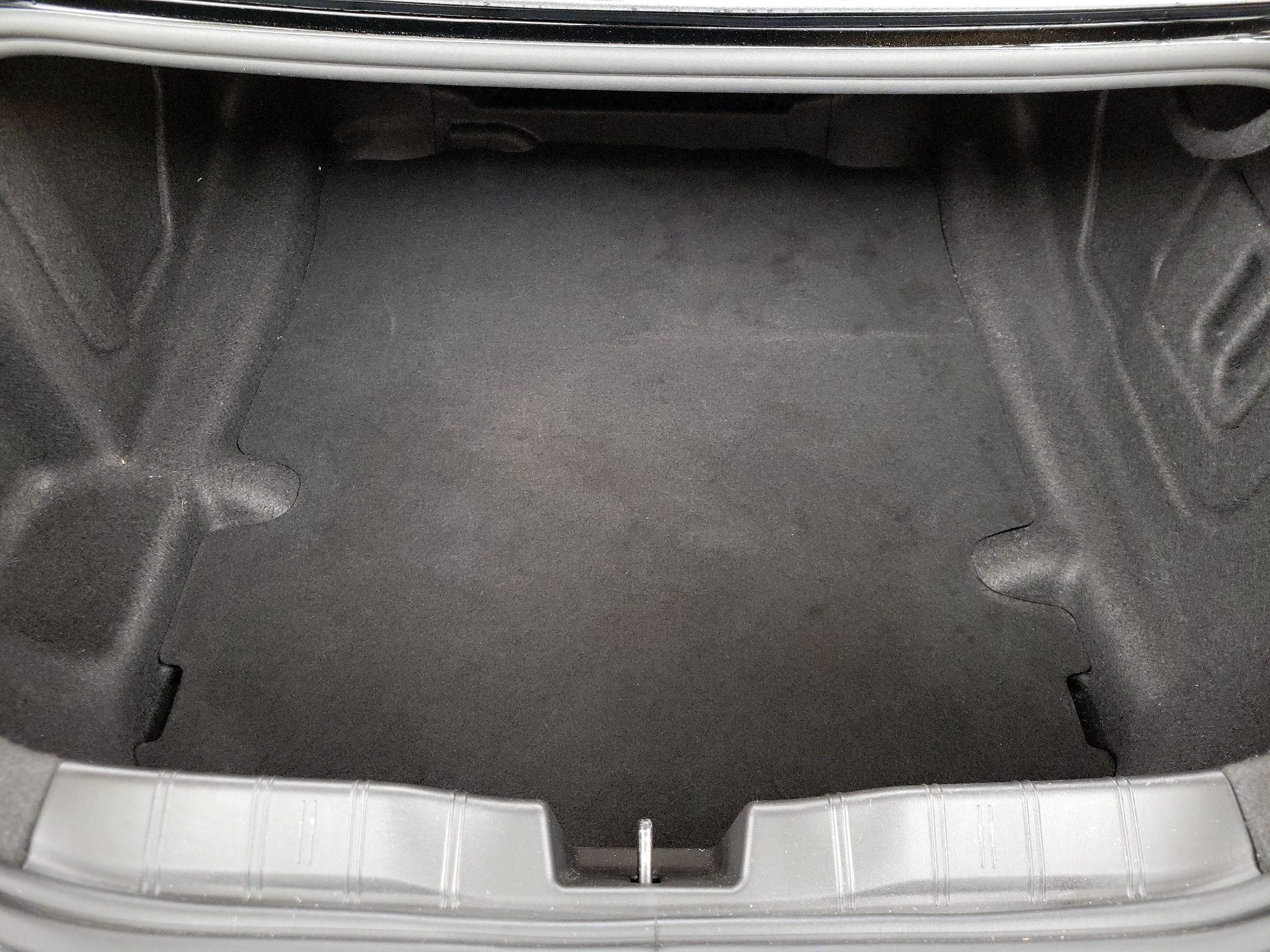 Thumbnail: 2020 Chevrolet Camaro - 19