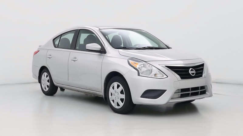 2015 Nissan Versa SV Hero Image