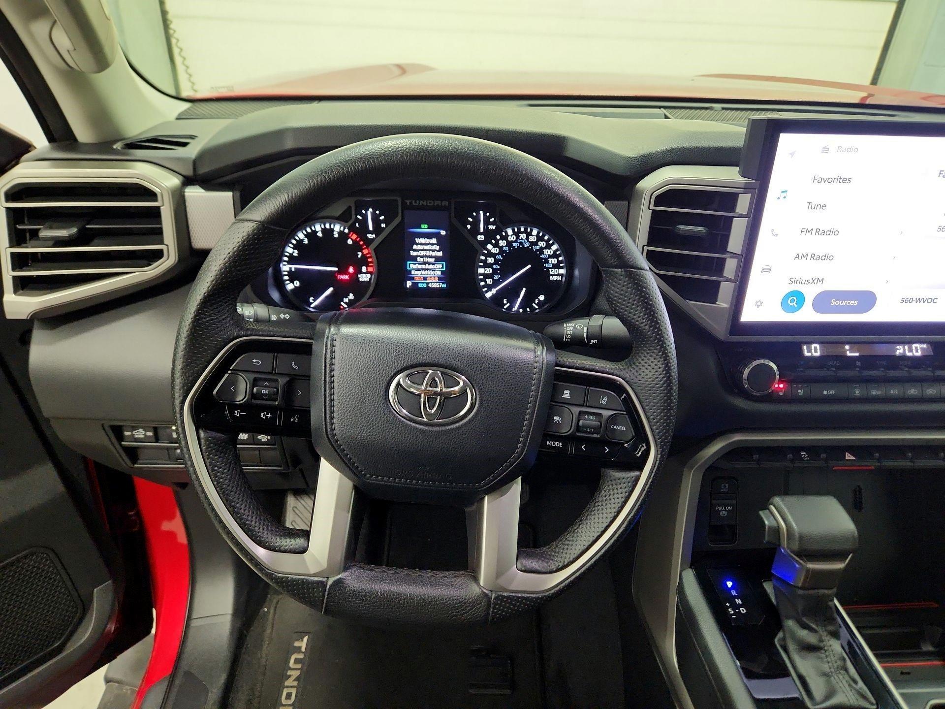 Thumbnail: 2022 Toyota Tundra - 10