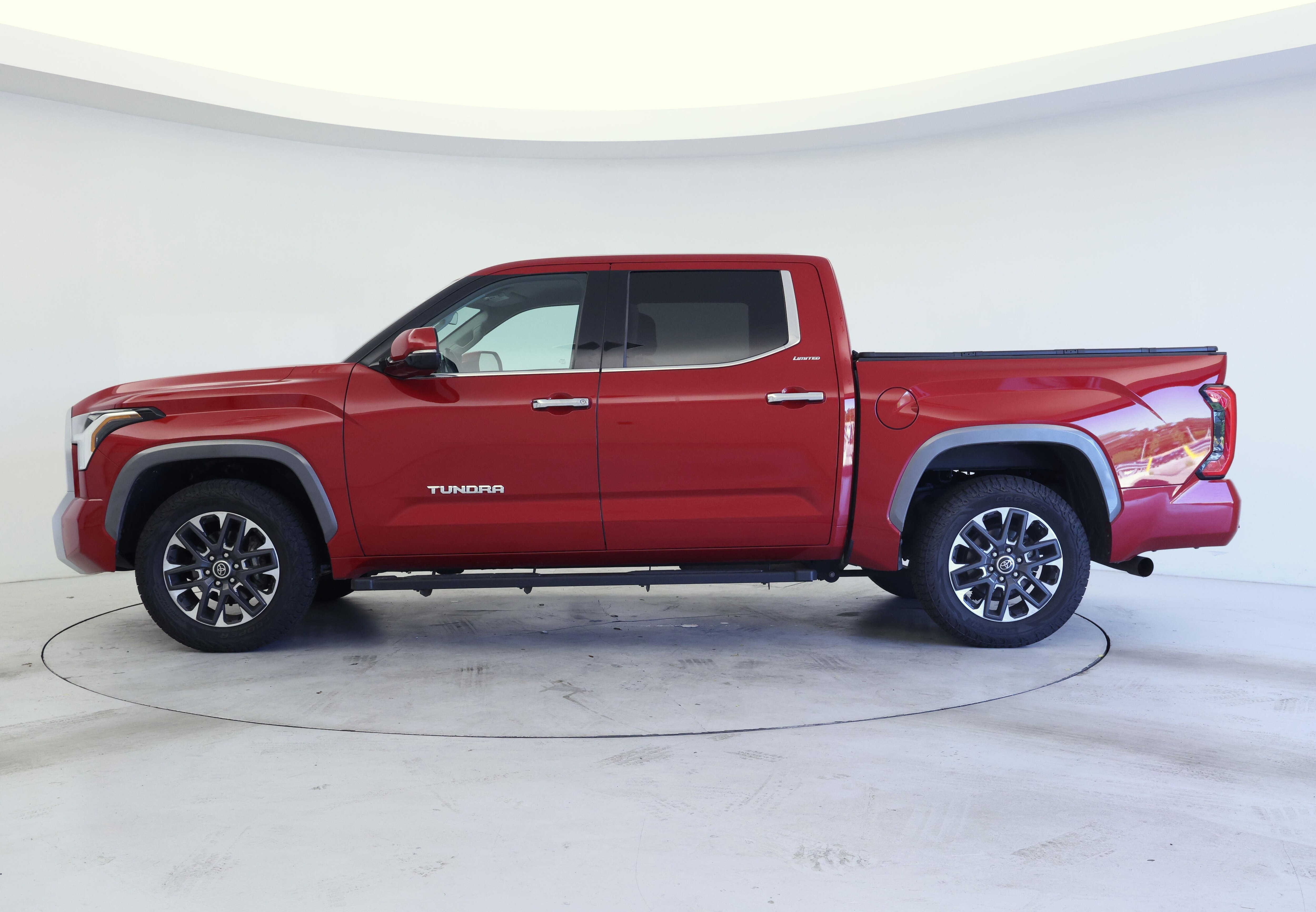 Thumbnail: 2022 Toyota Tundra - 3