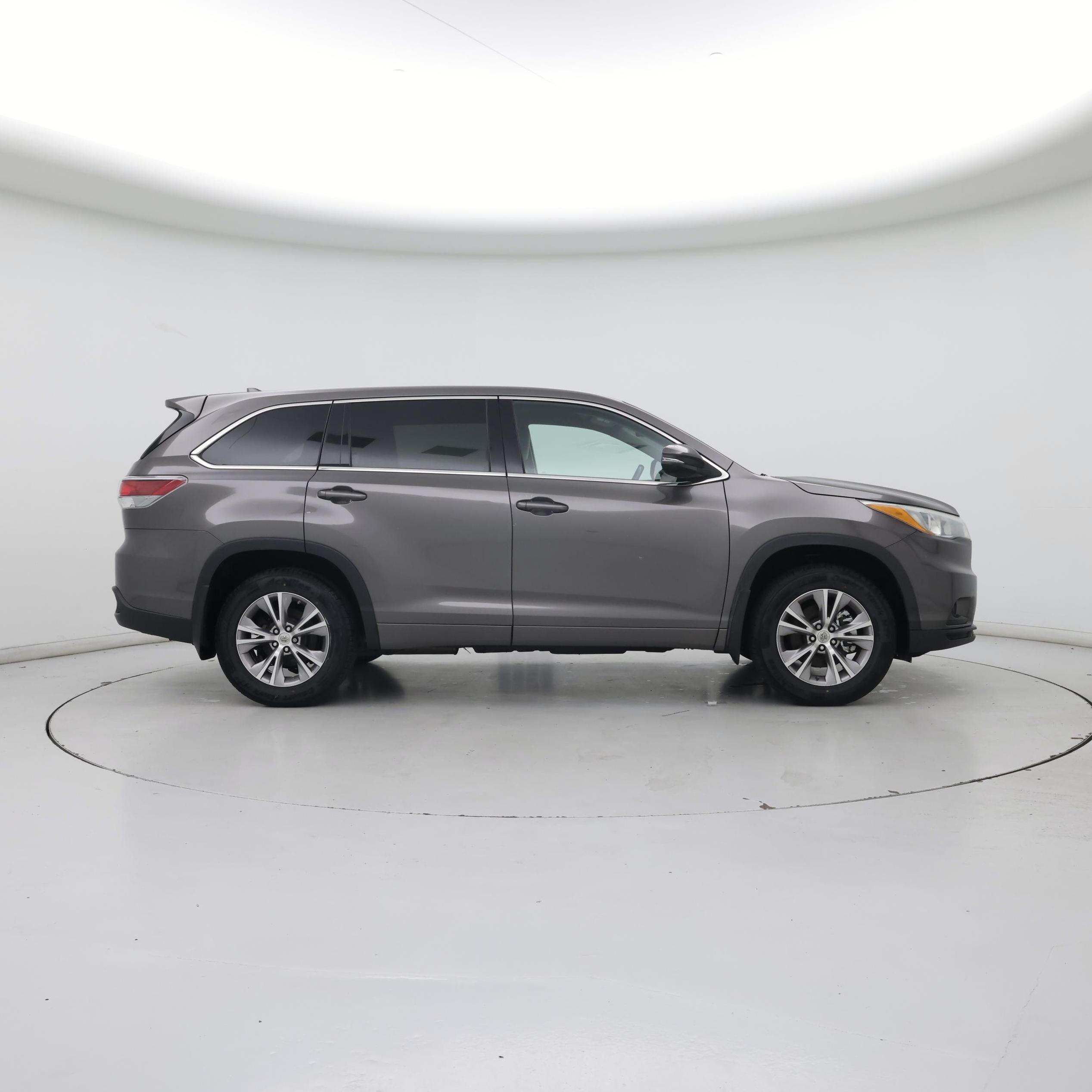 Thumbnail: 2015 Toyota Highlander - 7