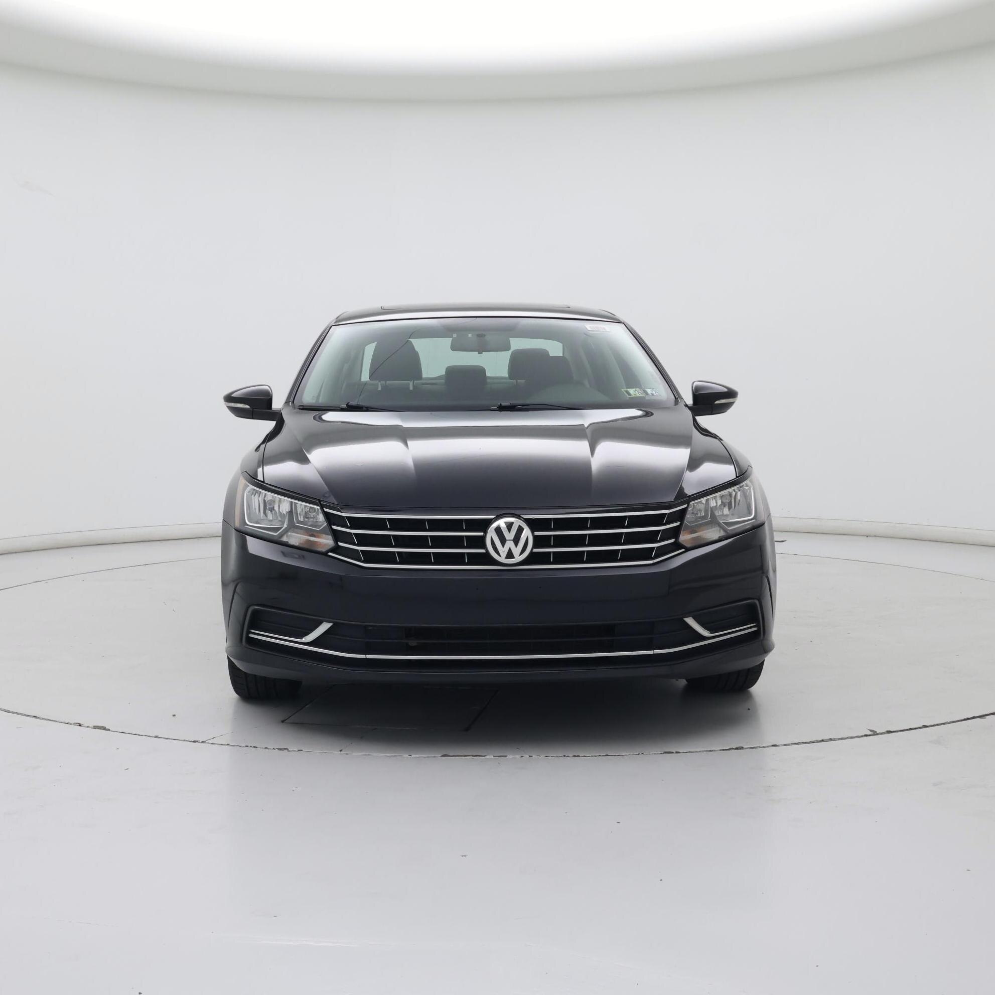 Thumbnail: 2017 Volkswagen Passat - 5