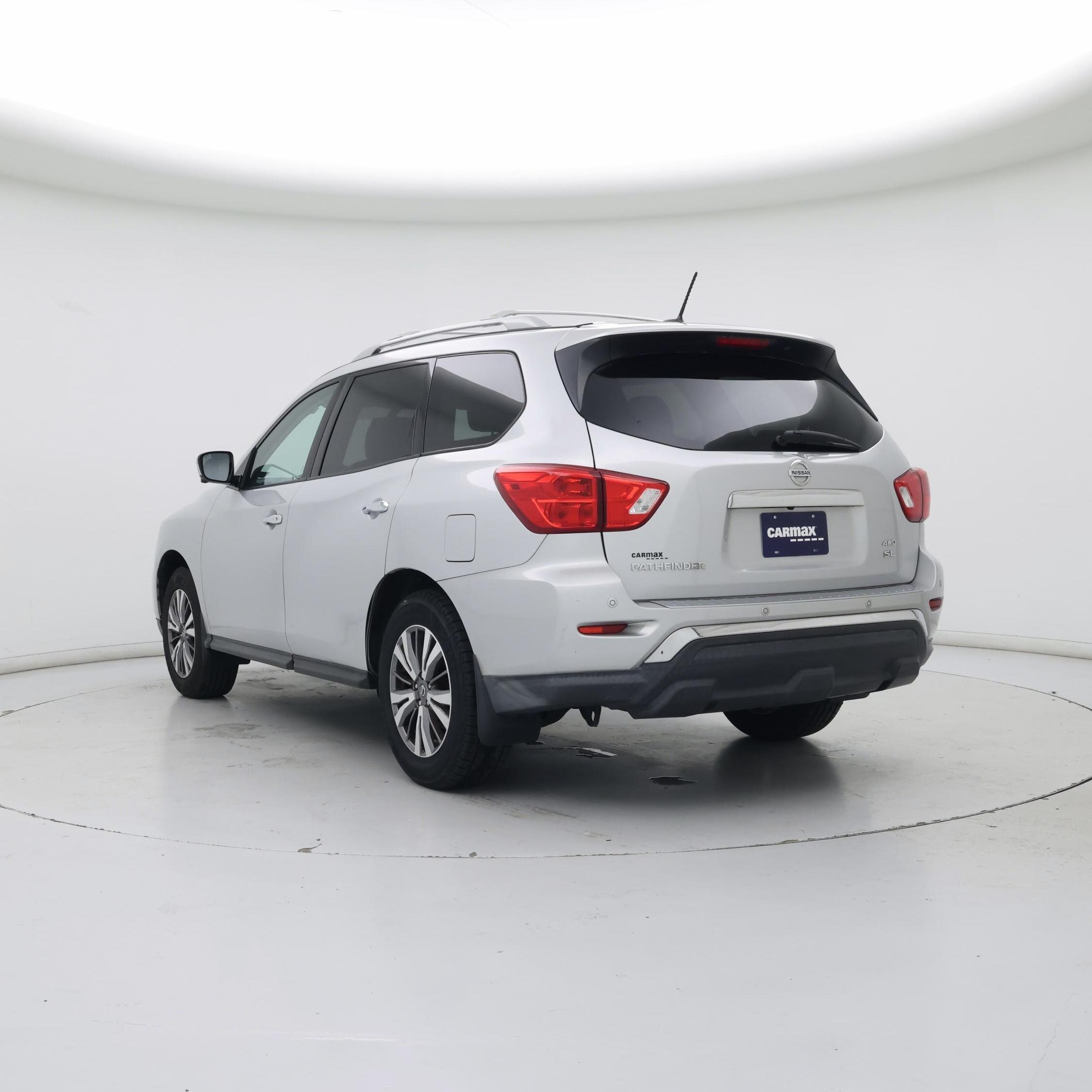 Thumbnail: 2018 Nissan Pathfinder - 2