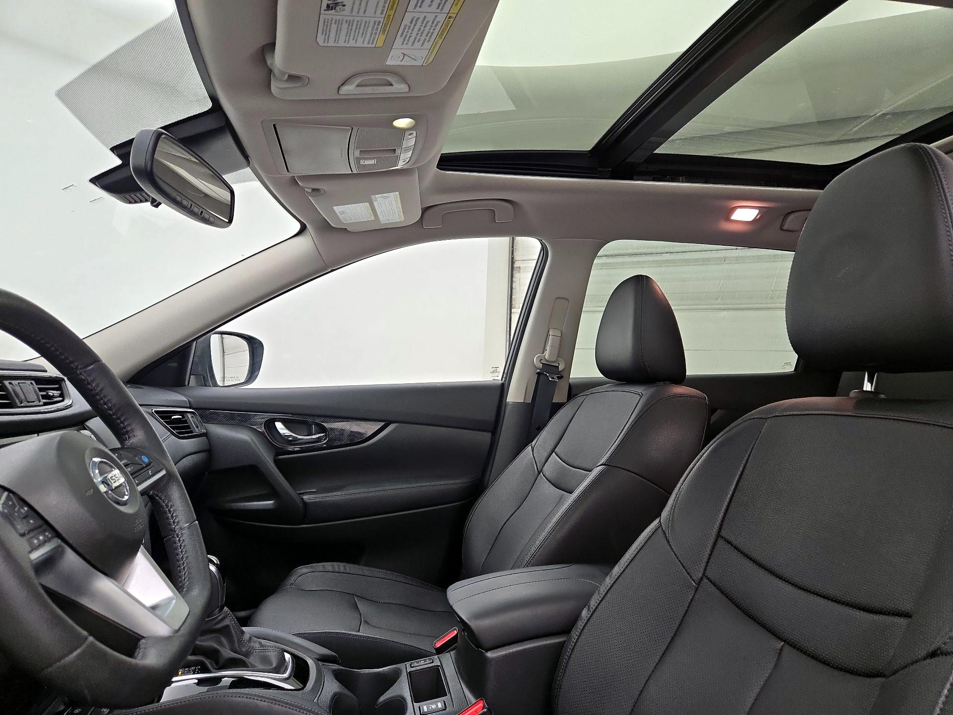 Thumbnail: 2020 Nissan Rogue - 20