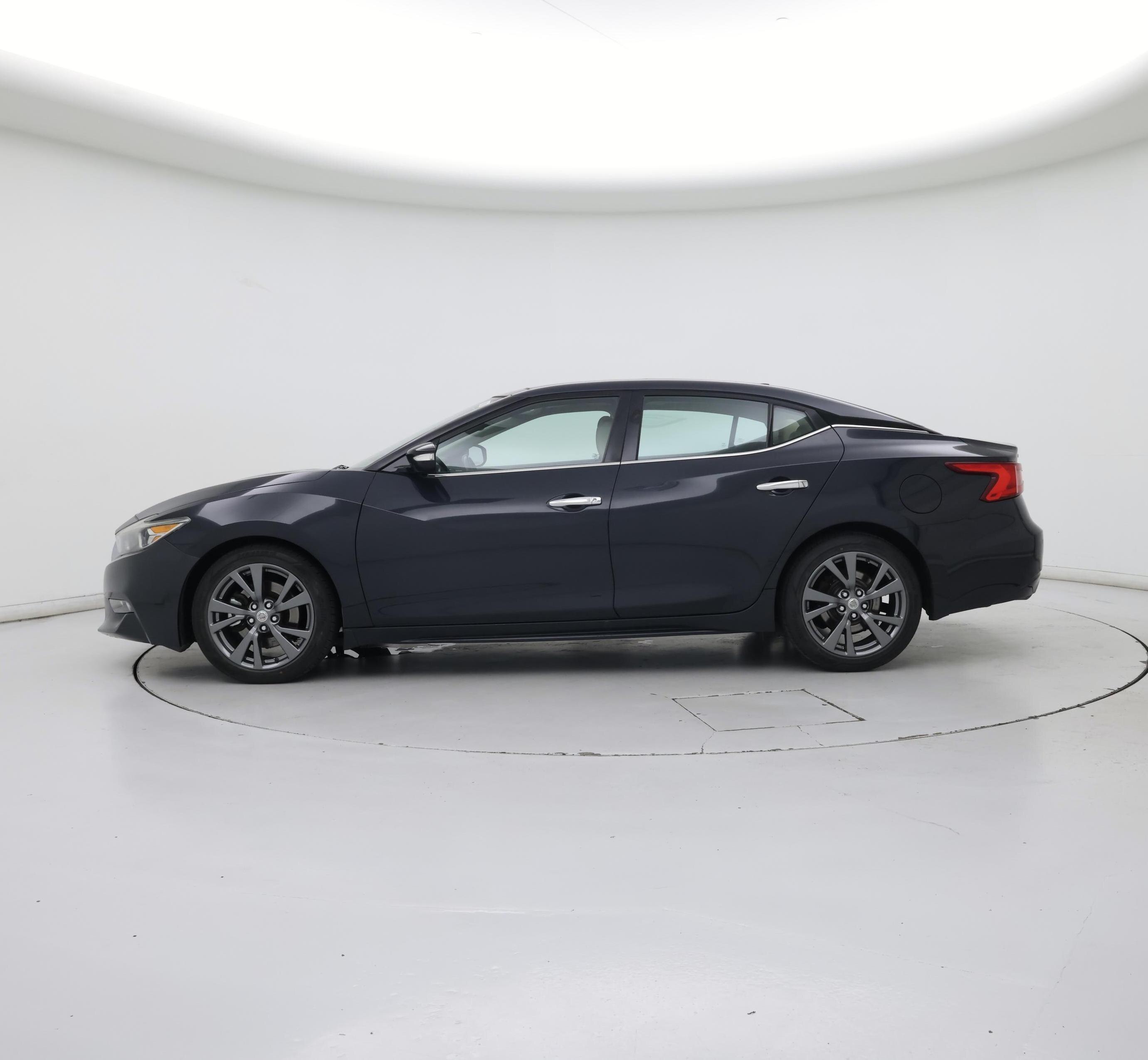 Thumbnail: 2017 Nissan Maxima - 3