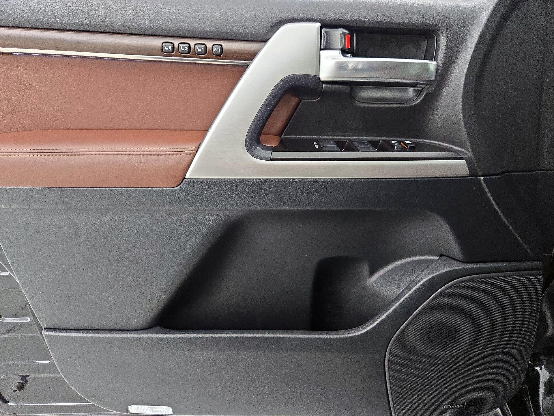 Thumbnail: 2021 Toyota Land Cruiser - 12