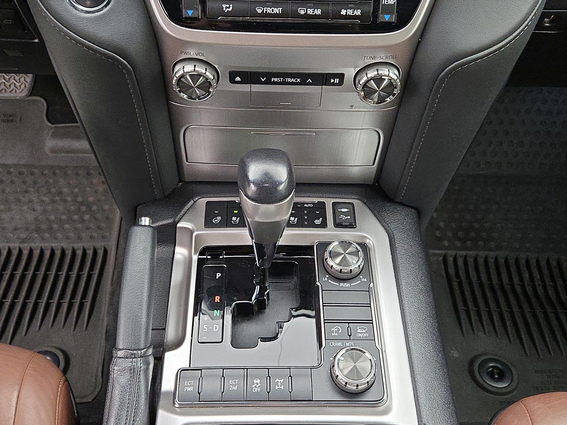 Thumbnail: 2021 Toyota Land Cruiser - 18