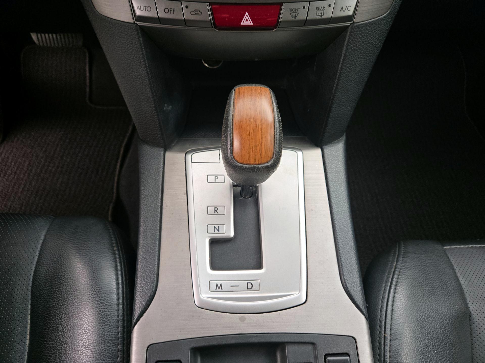 Thumbnail: 2014 Subaru Outback - 17